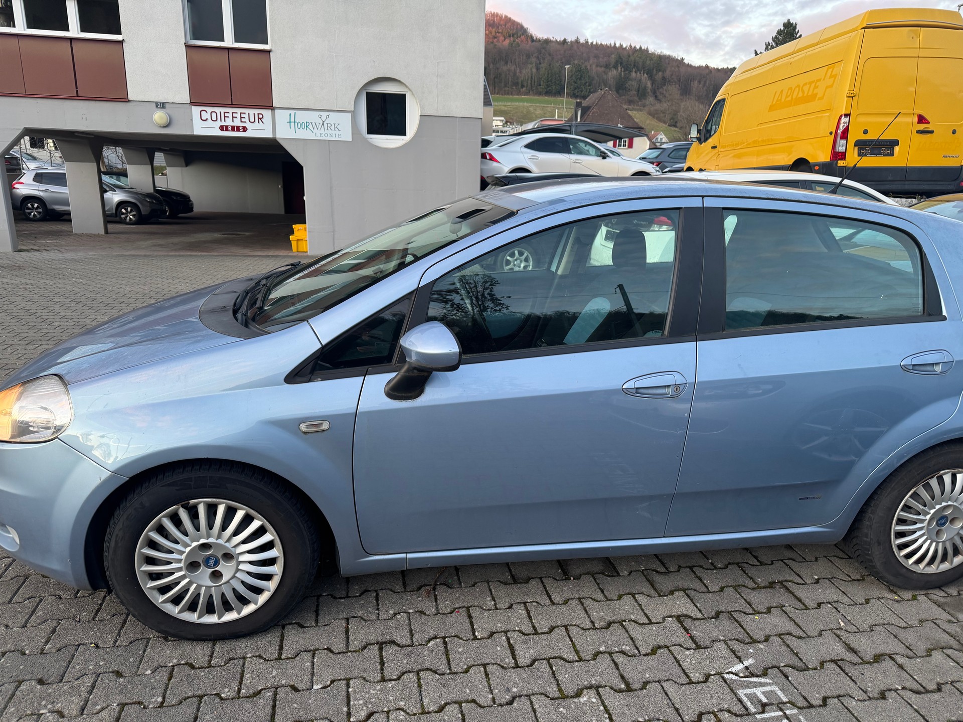 FIAT Punto 1.4 Dynamic-image-2