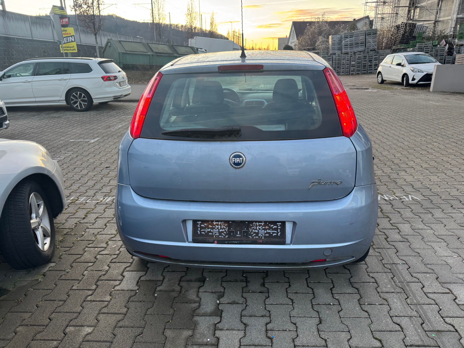 FIAT Punto 1.4 Dynamic-image-4