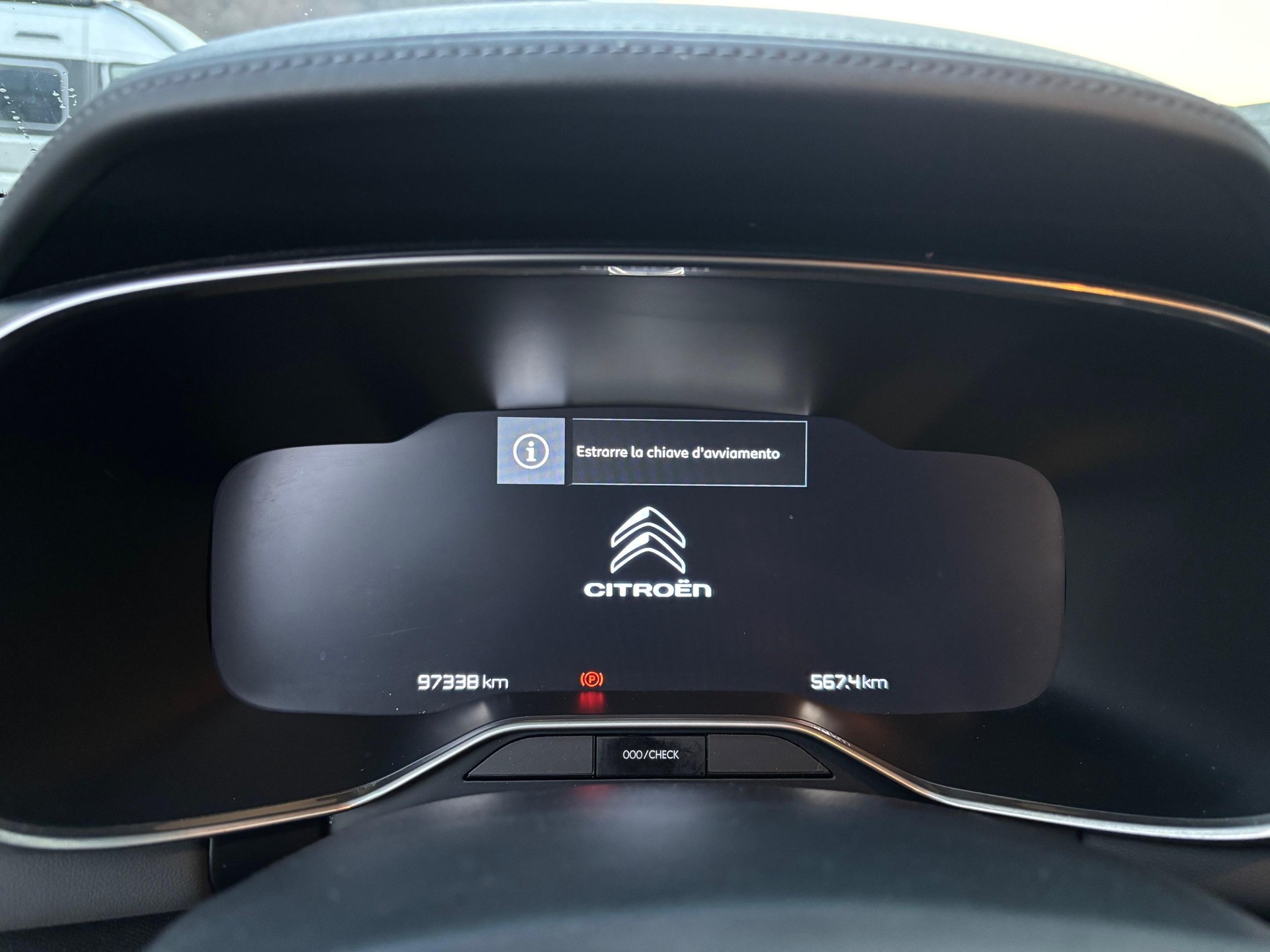 CITROEN C5 Aircross 1.5 BlueHDi Feel-image-9