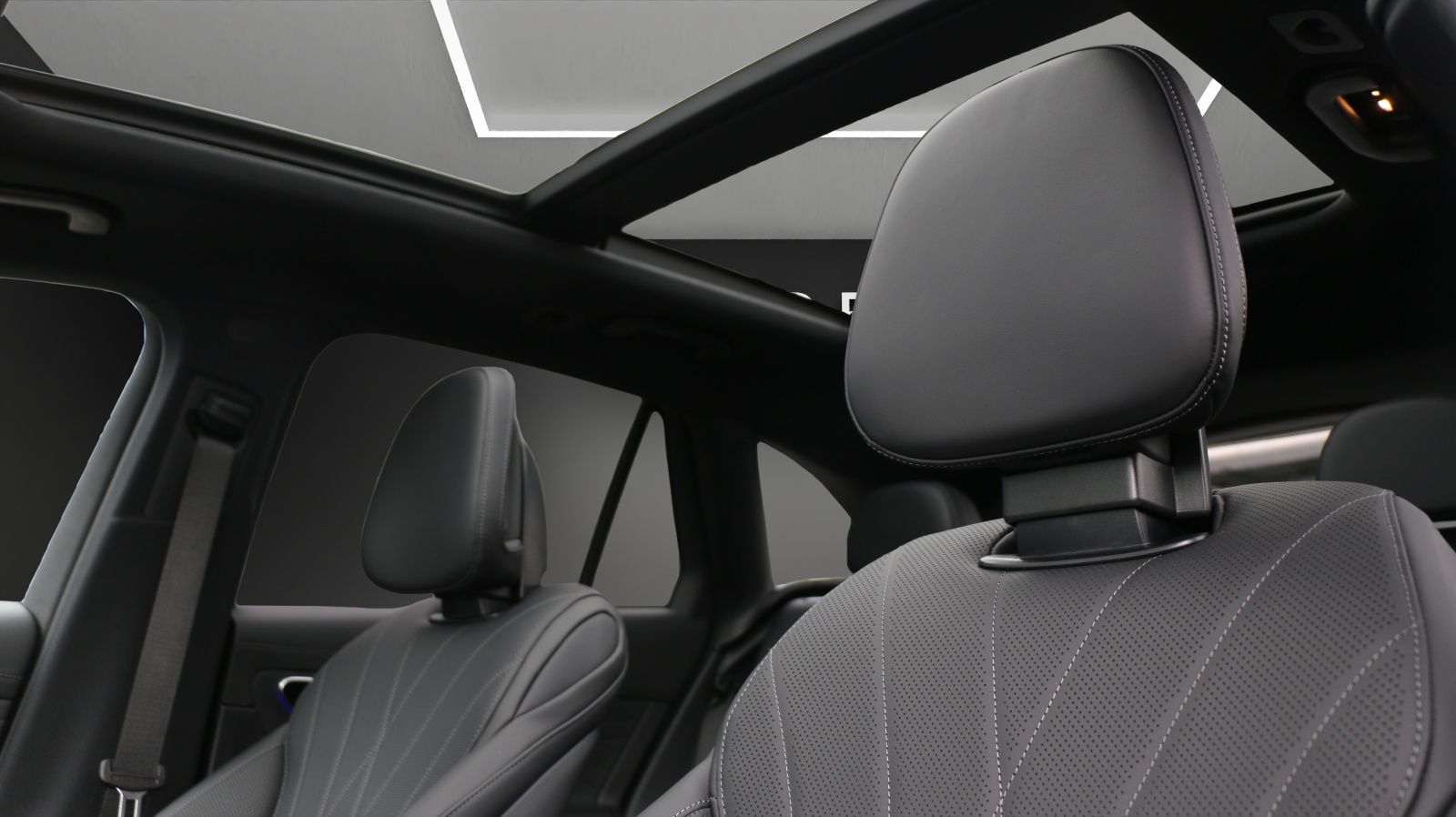 MERCEDES-BENZ GLC 400 e 4MATIC EQ-Star Hybrid-image-7