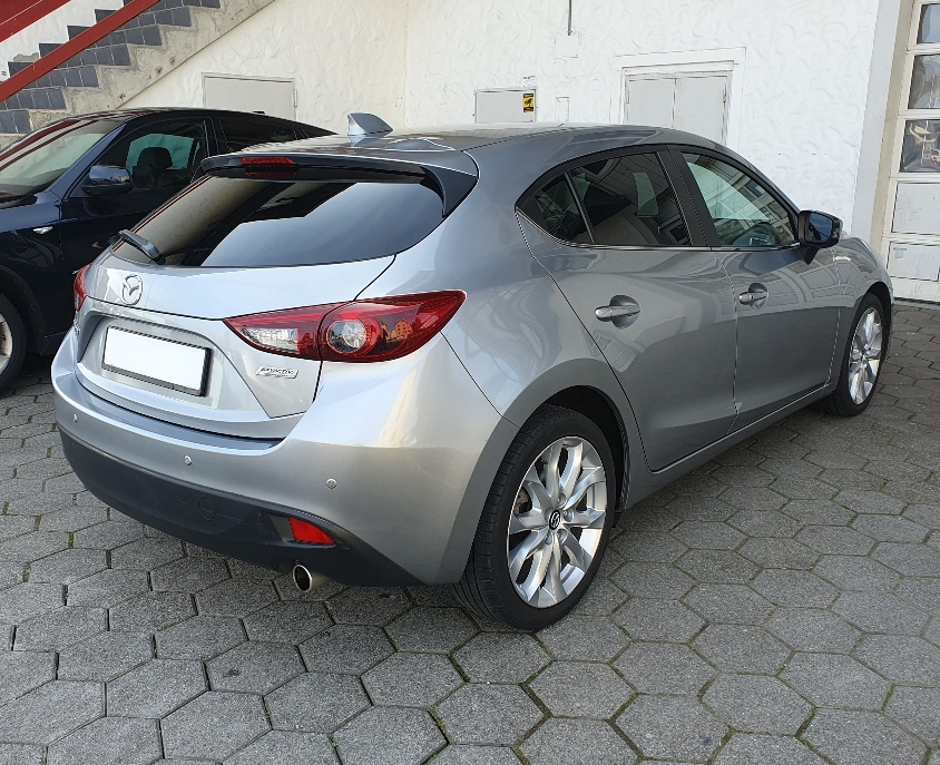 MAZDA 3 2.2 16V CD Revolution-showroom-element-2