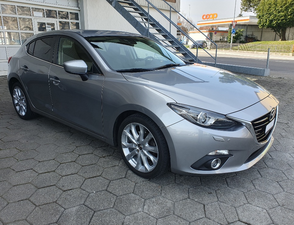MAZDA 3 2.2 16V CD Revolution-showroom-element-1