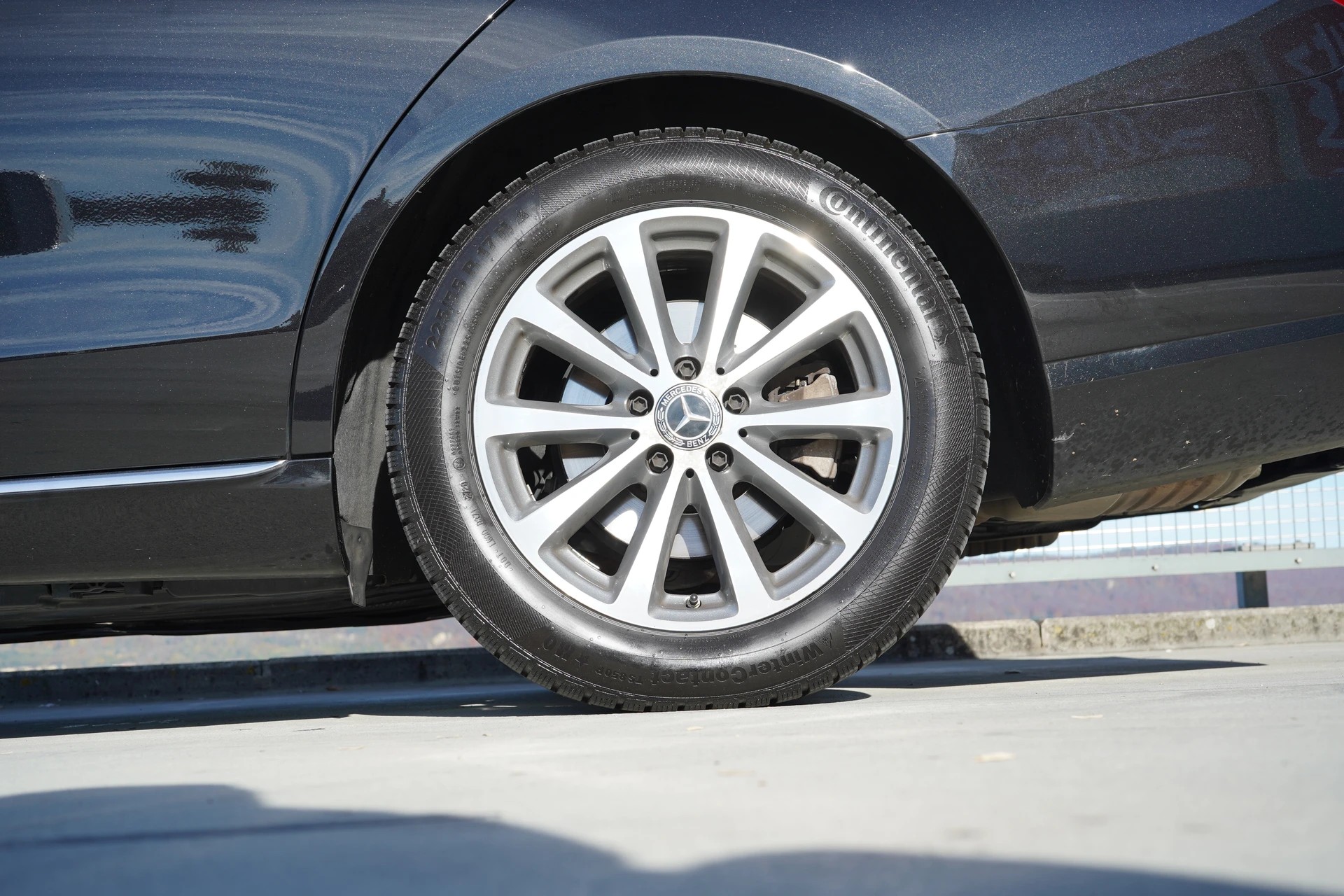 MERCEDES-BENZ E 200 AVANTGARDE 9G-TRONIC l 184 PS-image-17