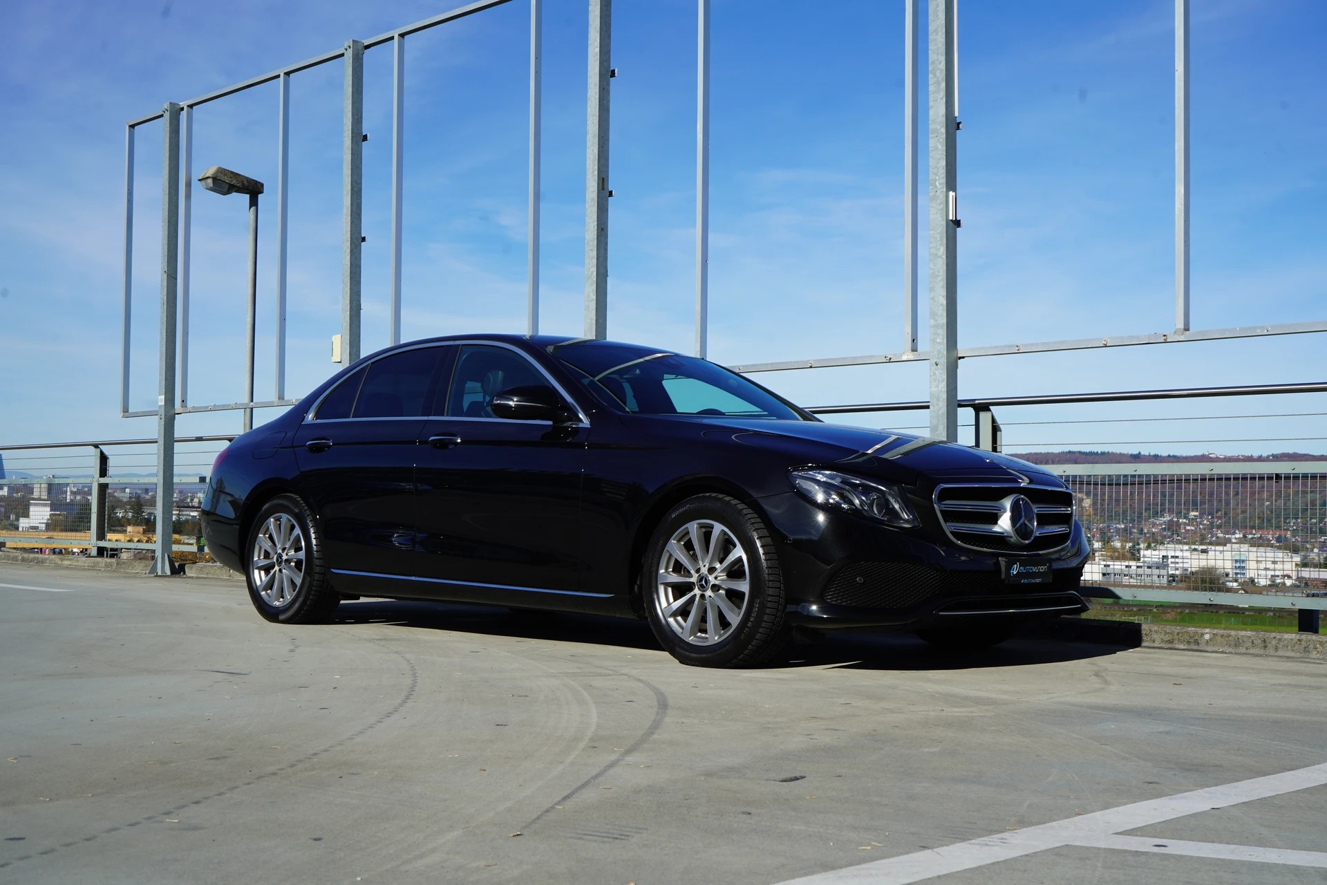 MERCEDES-BENZ E 200 AVANTGARDE 9G-TRONIC l 184 PS-image-9