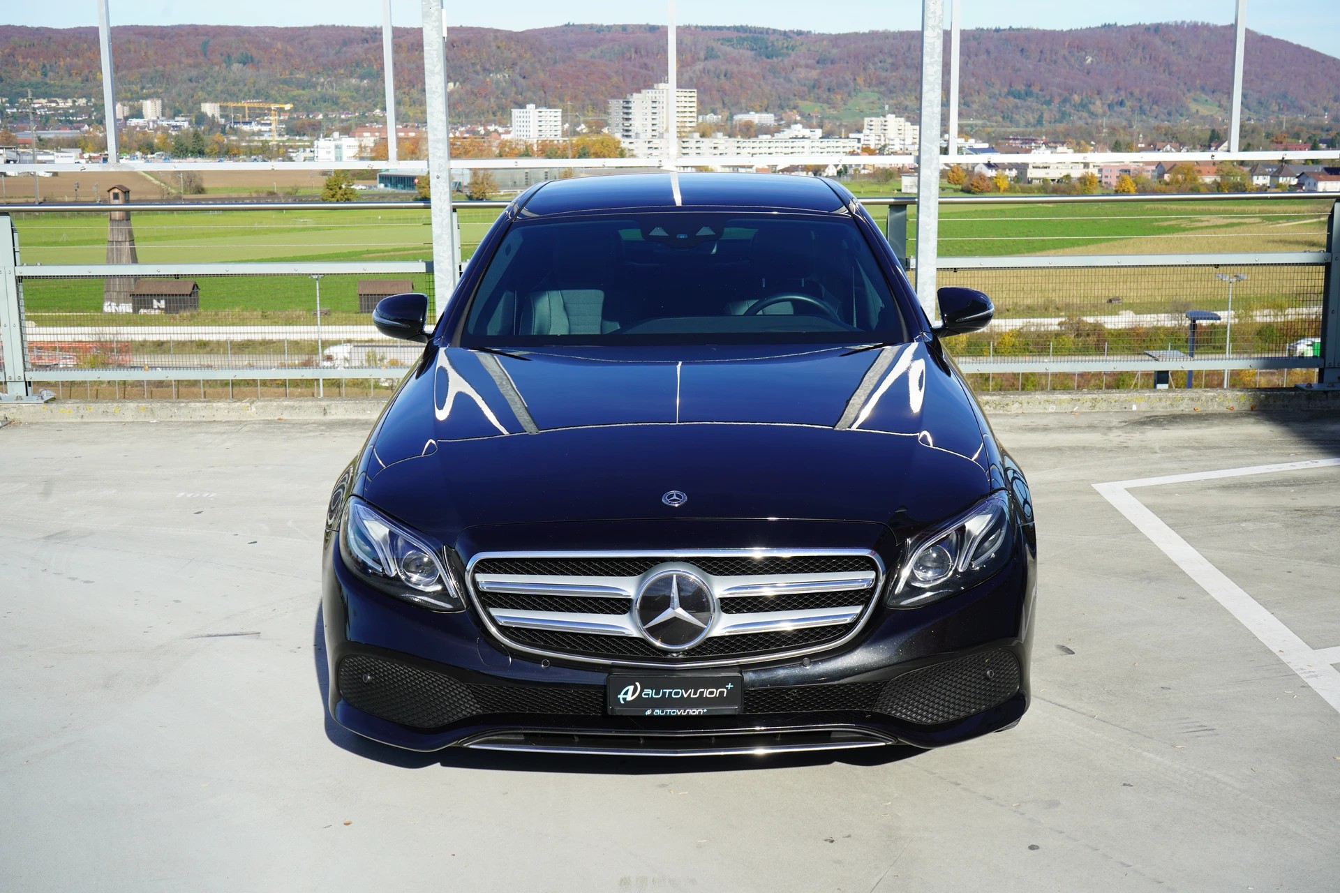 MERCEDES-BENZ E 200 AVANTGARDE 9G-TRONIC l 184 PS-image-12