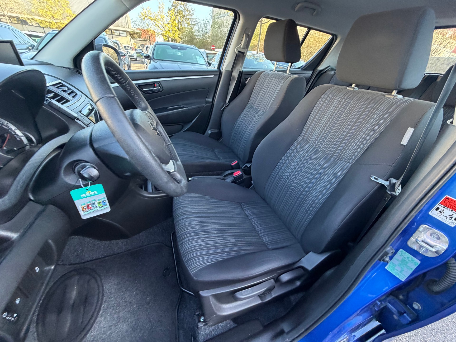 SUZUKI Swift 1.2i 16V Compact Top 4x4-image-8