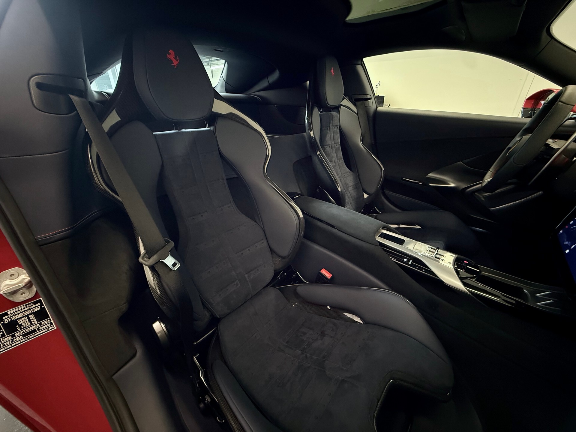 FERRARI 12 Cilindri-image-21