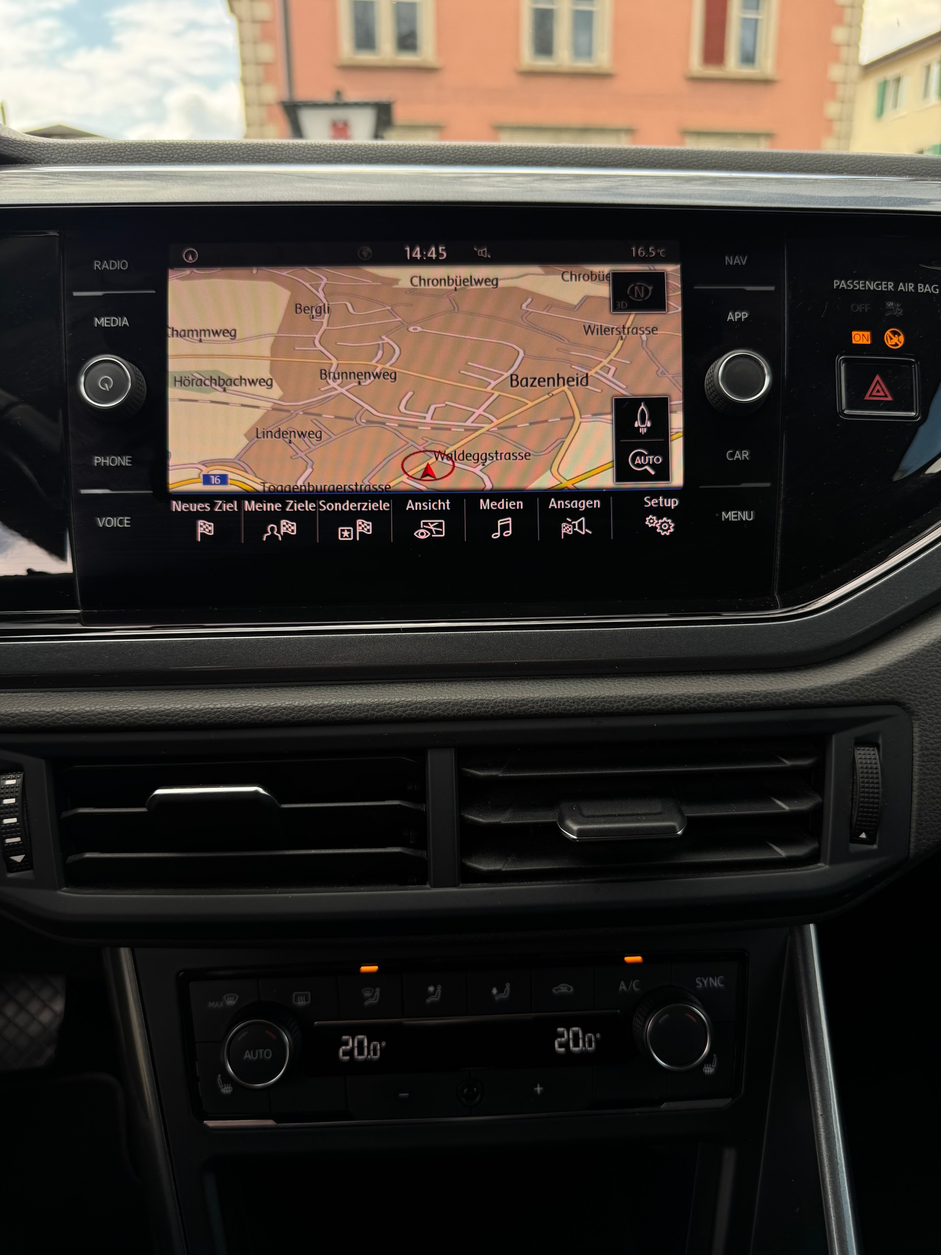 VW Polo 1.0 TSI BMT Highline DSG-image-10