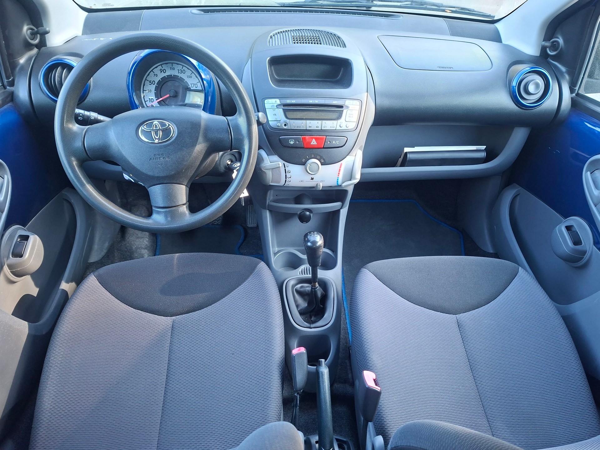TOYOTA Aygo 1.0 Linea Luna Cool-image-7