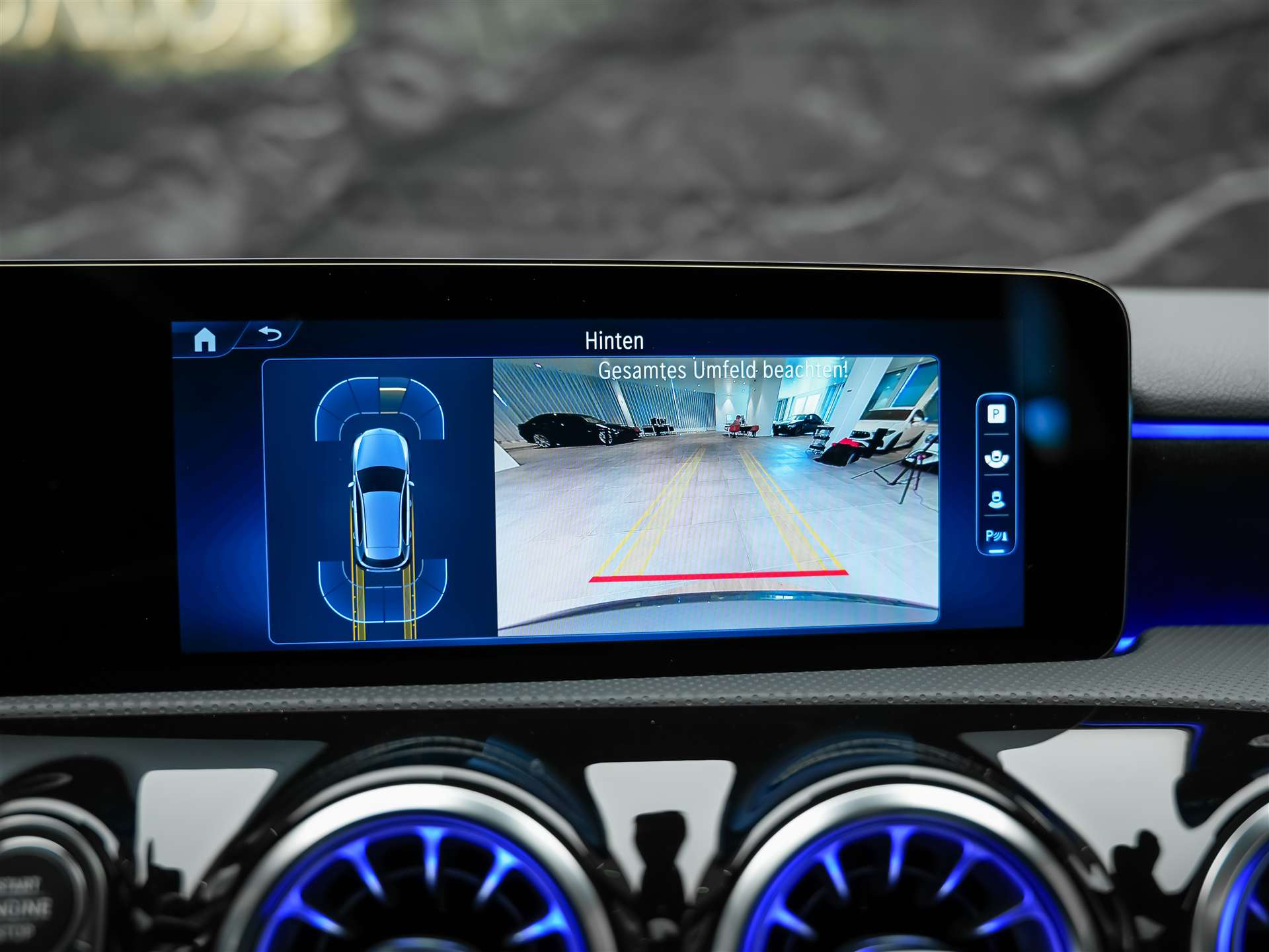MERCEDES-BENZ A 250 AMG Line 4Matic 8G-DCT *Panorama*Multibeam LED*Lenkradheizung*-image-33