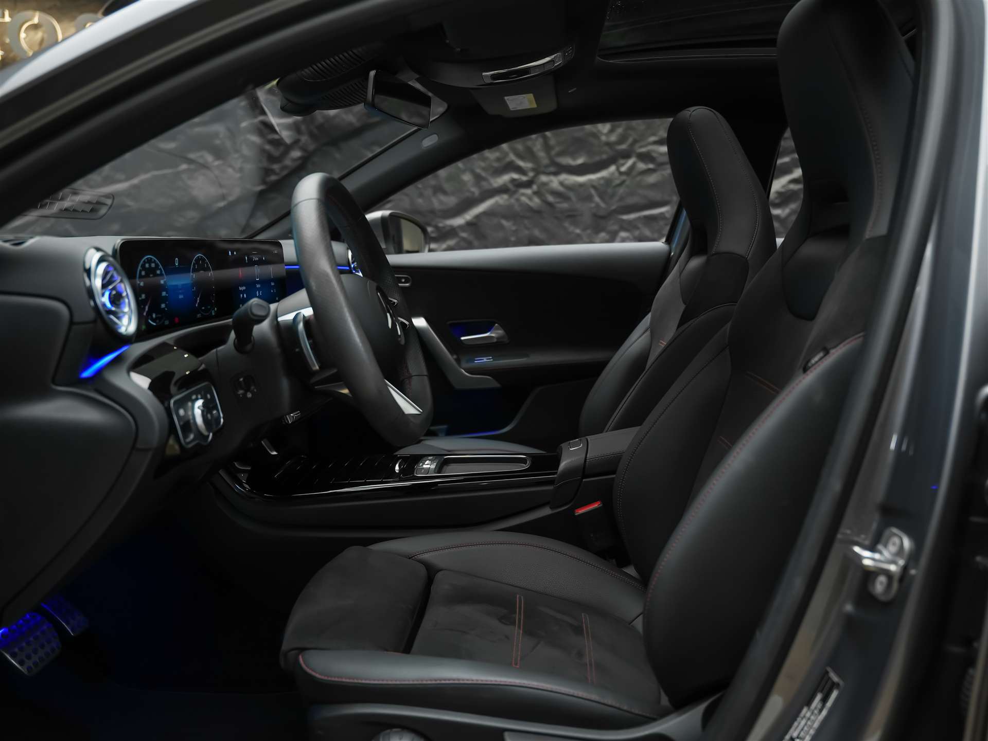 MERCEDES-BENZ A 250 AMG Line 4Matic 8G-DCT *Panorama*Multibeam LED*Lenkradheizung*-image-9