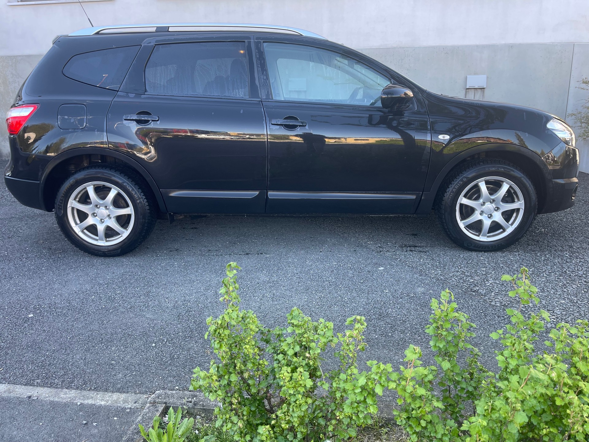 NISSAN Qashqai +2 2.0 4WD i-Way XTronic CVT-image-1