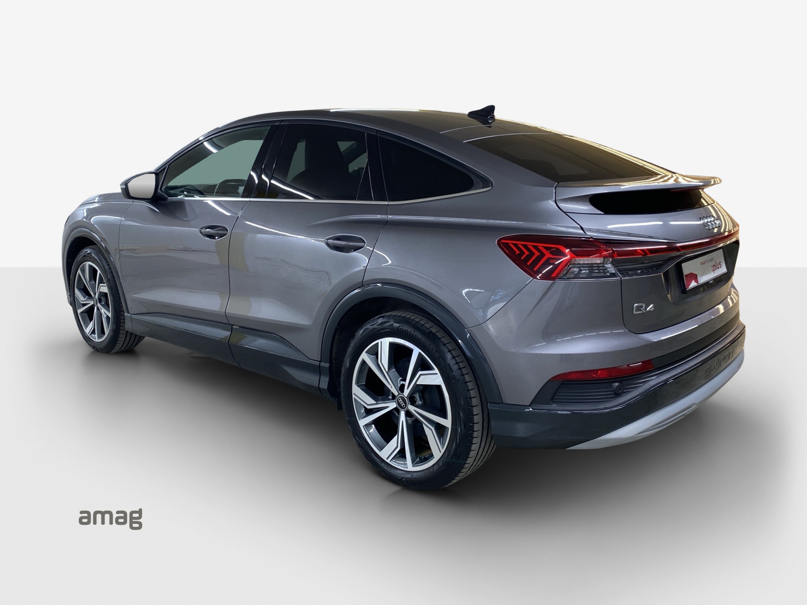 AUDI Q4 Sportback e-tron 50 quattro-image-2