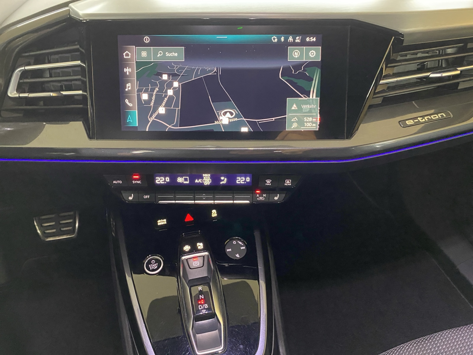 AUDI Q4 Sportback e-tron 50 quattro-image-10