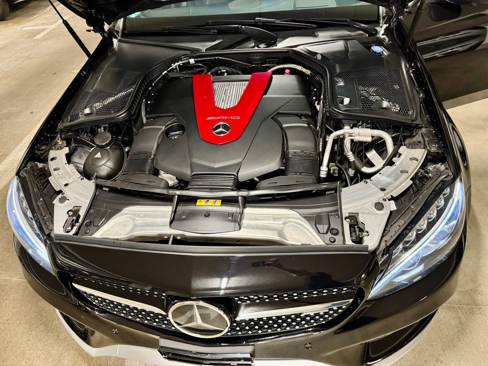 MERCEDES-BENZ C 43 AMG 4Matic 9G-Tronic-image-11