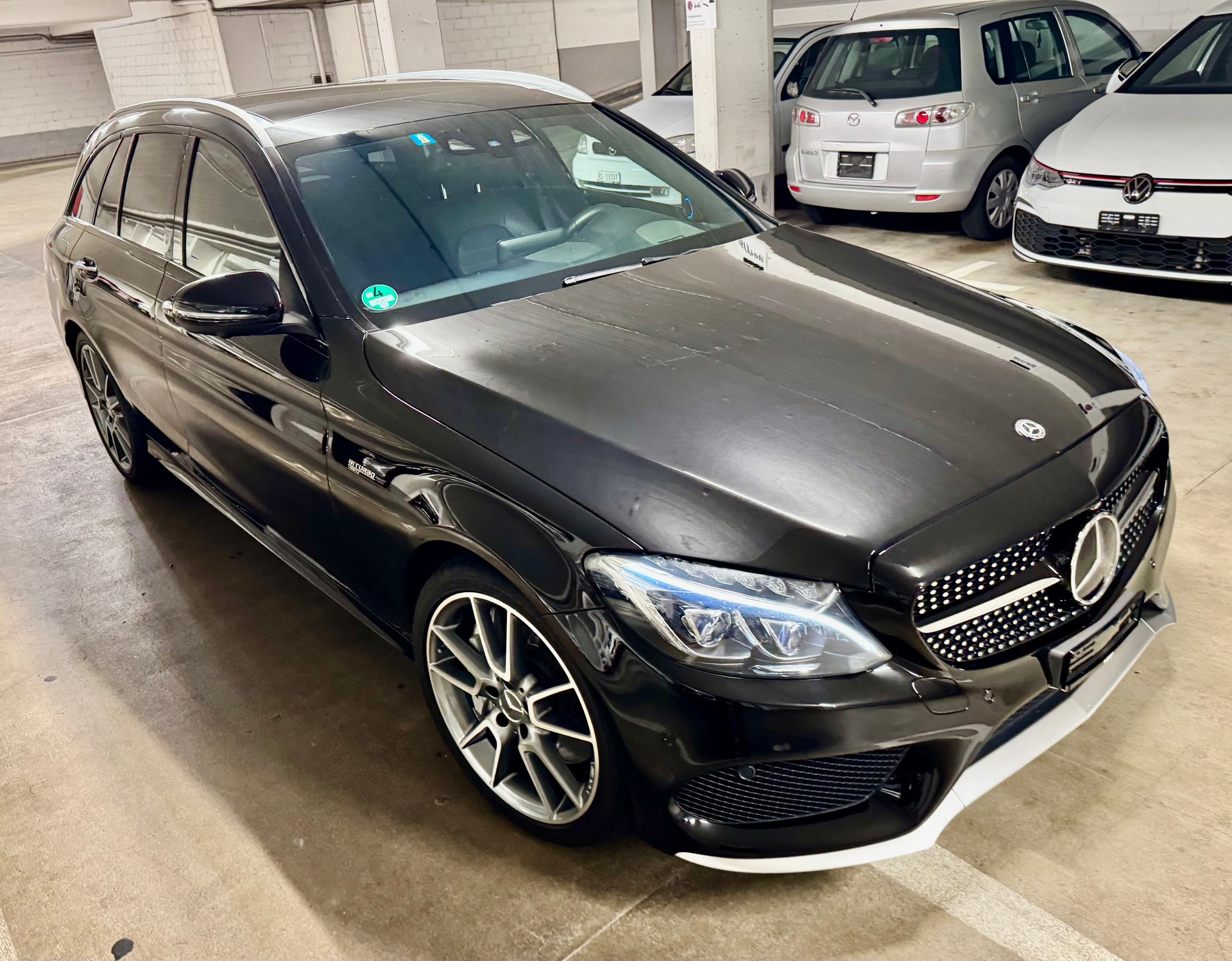 MERCEDES-BENZ C 43 AMG 4Matic 9G-Tronic-image-4
