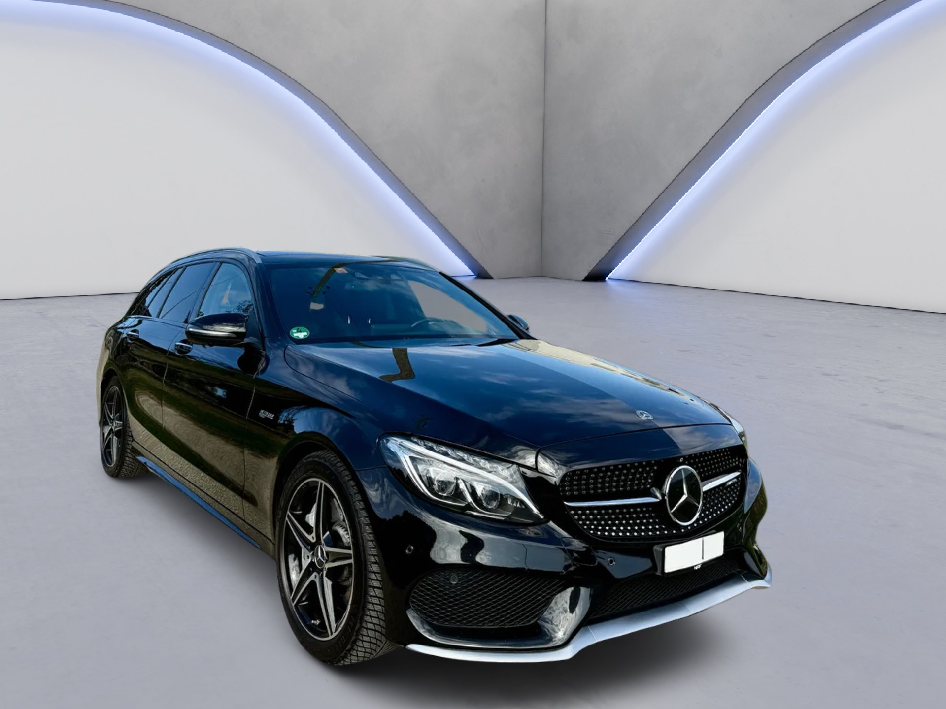 MERCEDES-BENZ C 43 AMG 4Matic 9G-Tronic-image-1