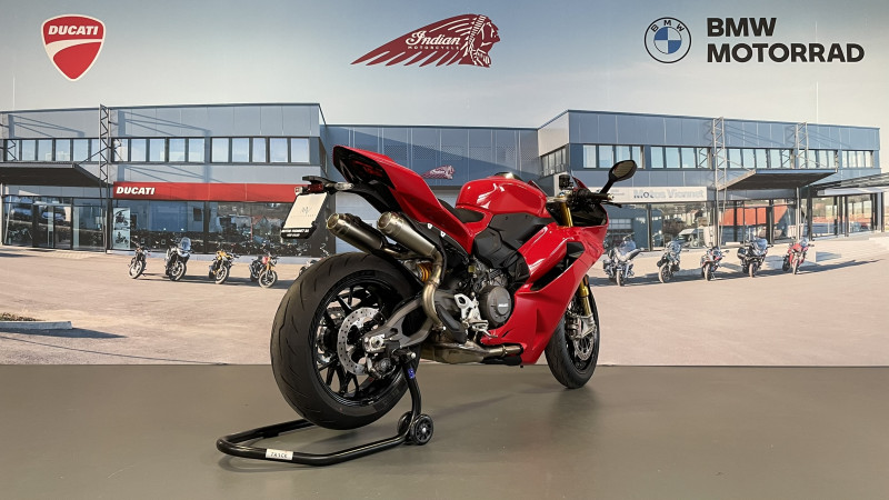 DUCATI Panigale V2 S-image-4