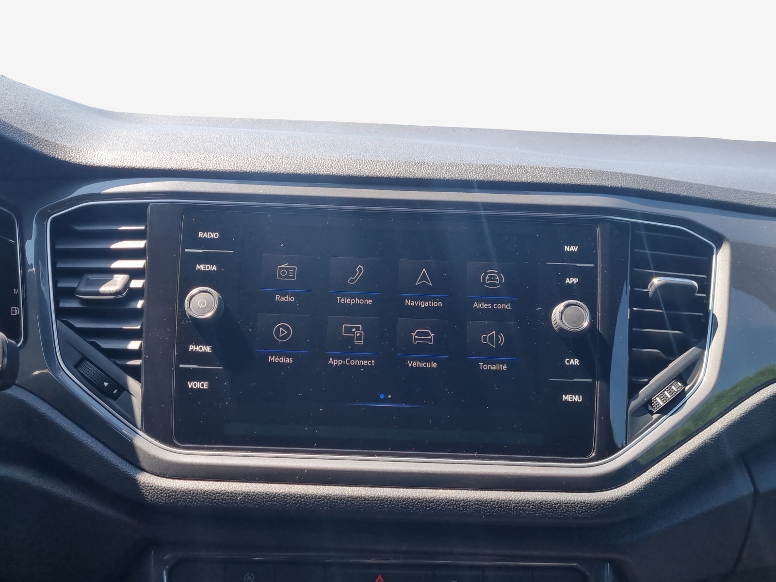 VW T-Roc 2.0 TSI Sport Selection DSG 4Motion-image-15