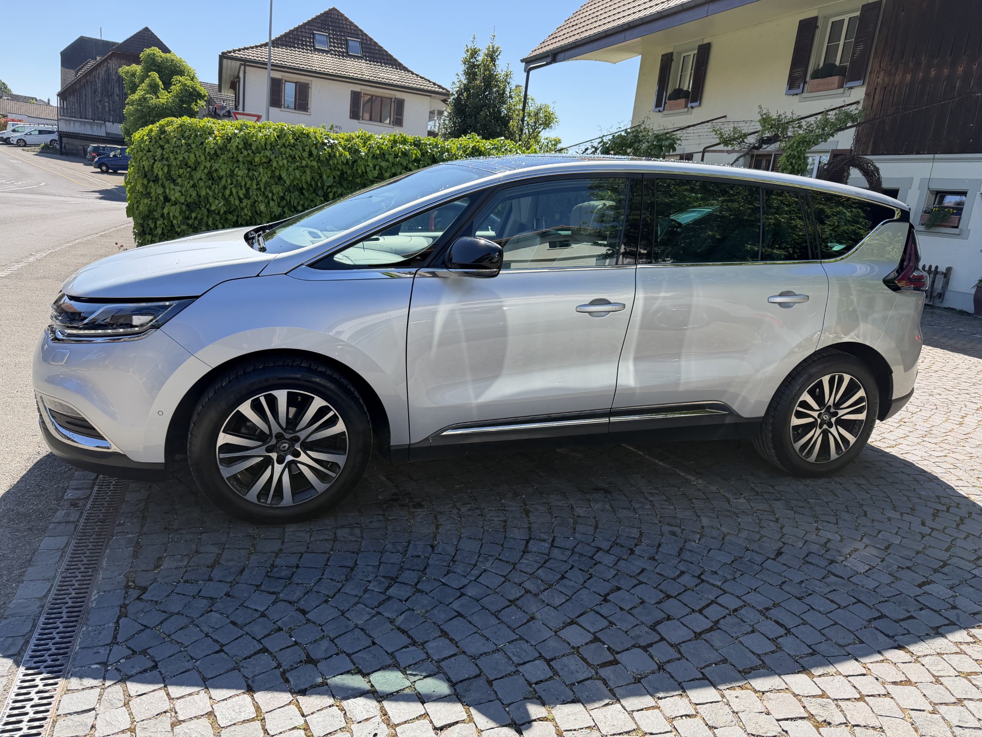 RENAULT Espace 1.6 dCi Initiale Paris EDC-image-2