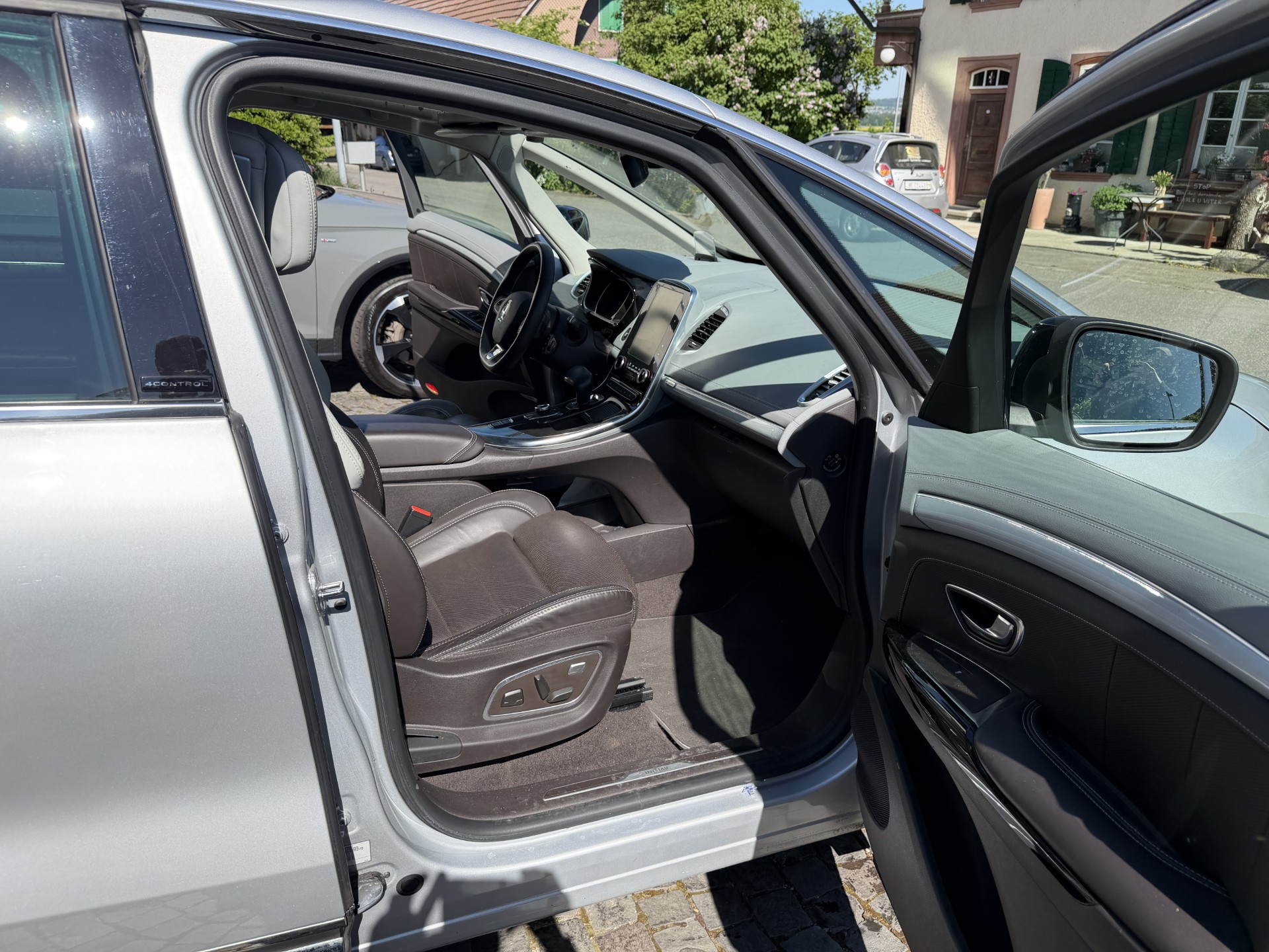 RENAULT Espace 1.6 dCi Initiale Paris EDC-image-13