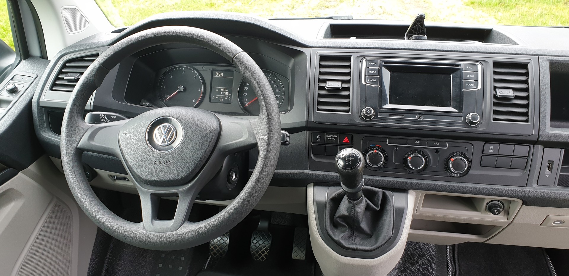 VW T6 2.0 TDI Maremonti Camper-image-9