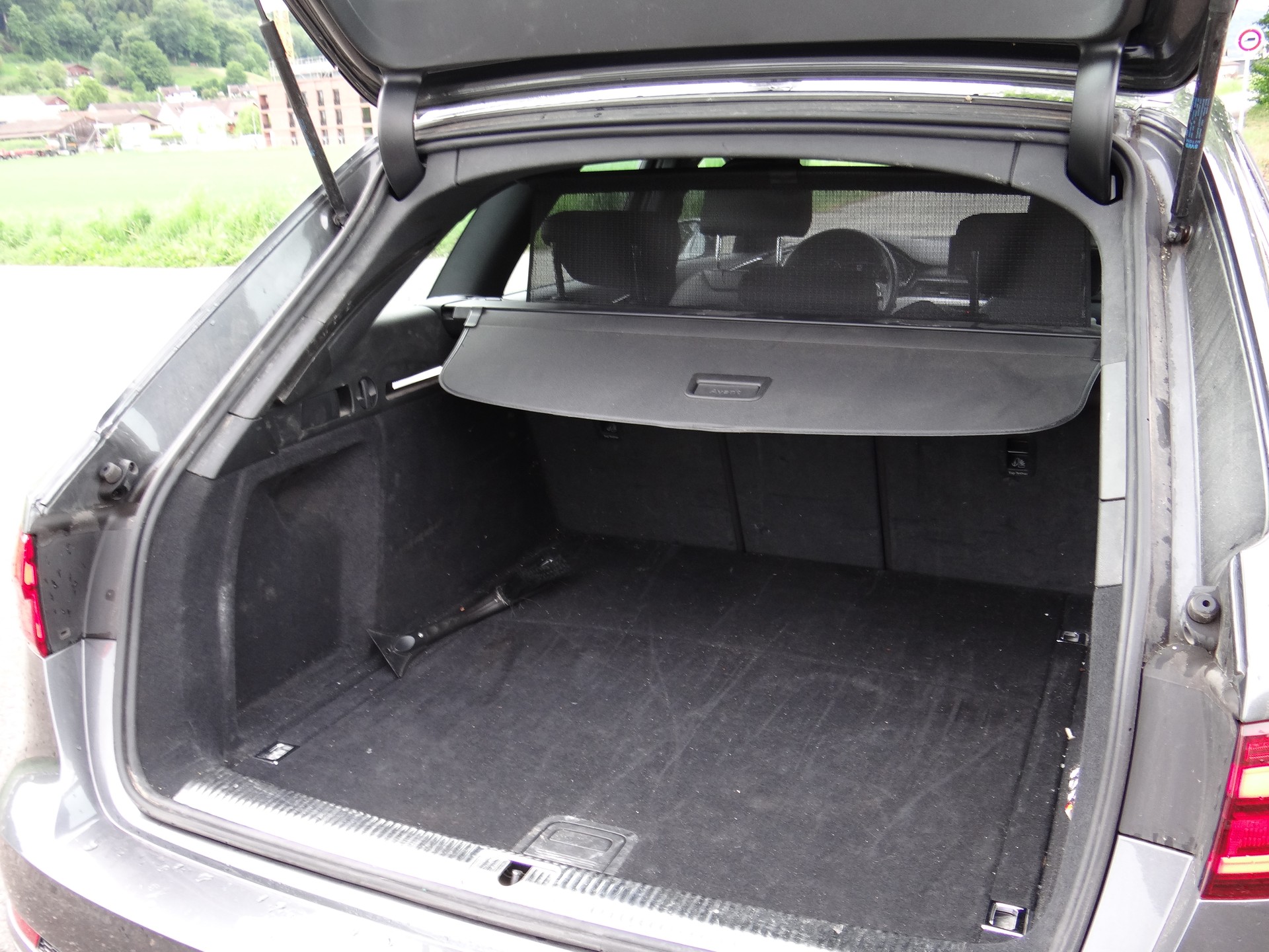 AUDI A4 Avant 1.4 TFSI Sport-image-10