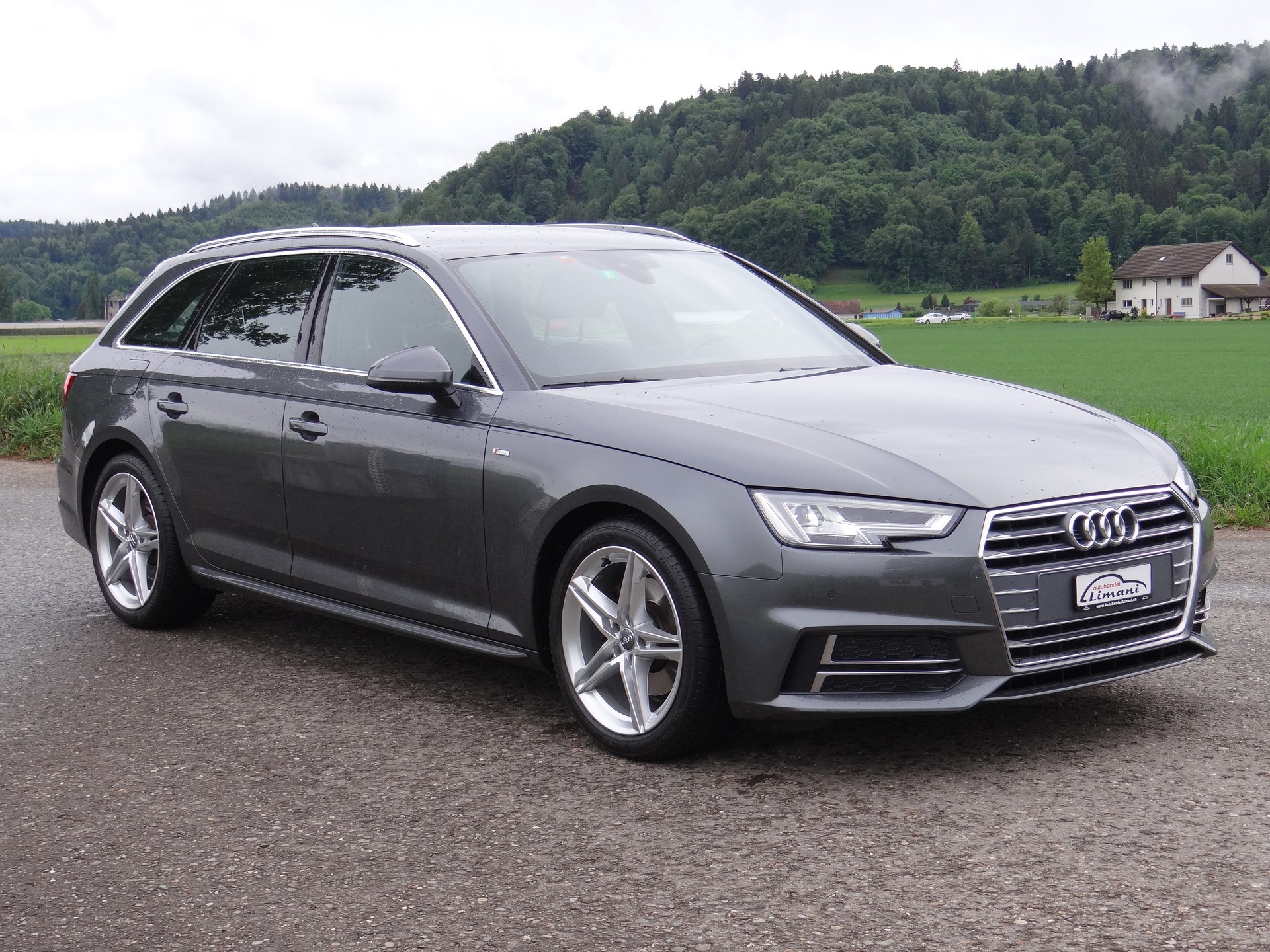AUDI A4 Avant 1.4 TFSI Sport-image-3