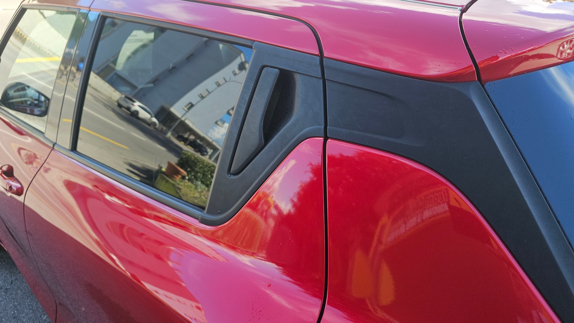 SUZUKI Swift 1.0 12V Compact+-image-4