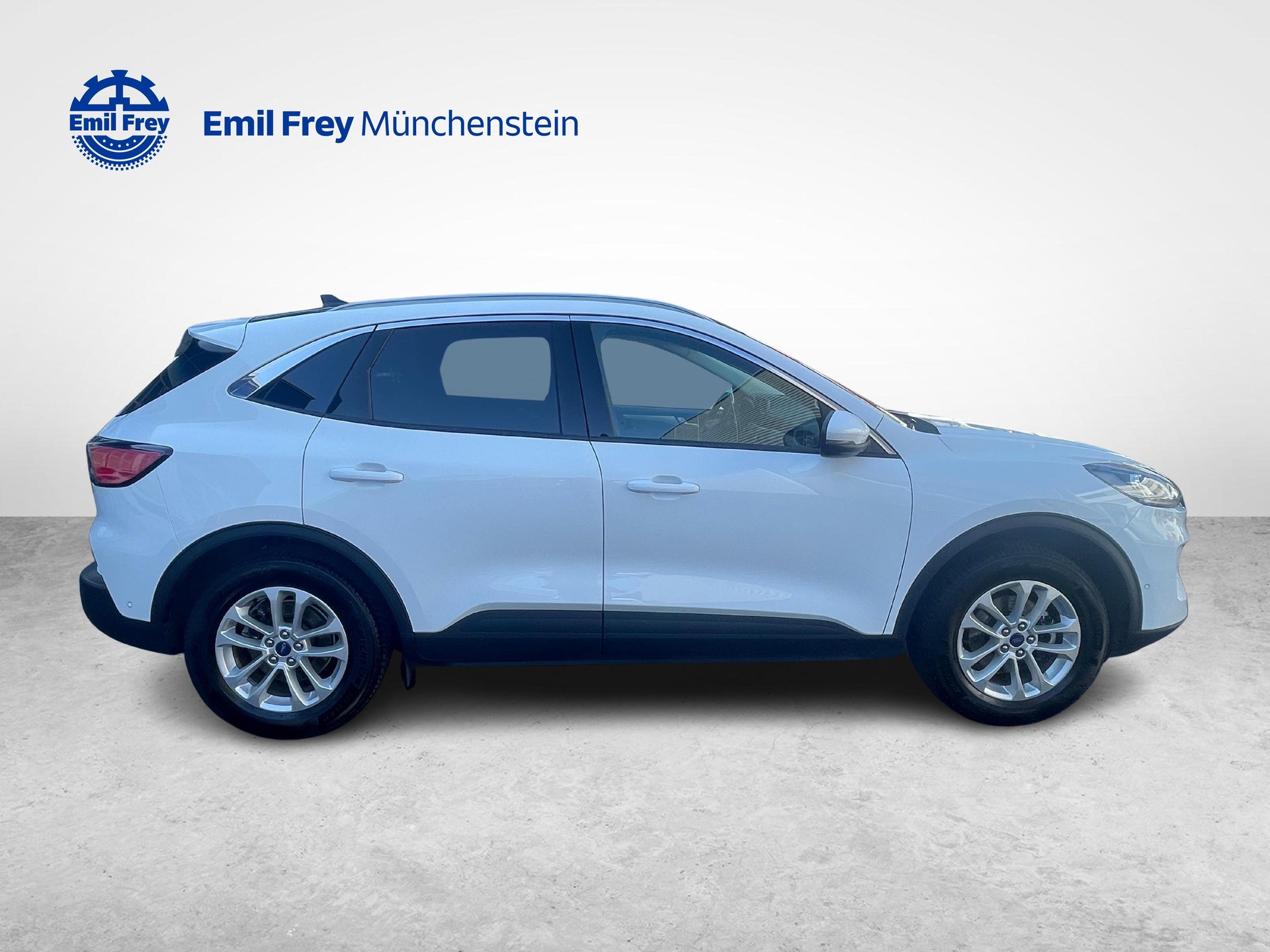 FORD Kuga 2.5 Hybrid Titanium X 4x4-image-5