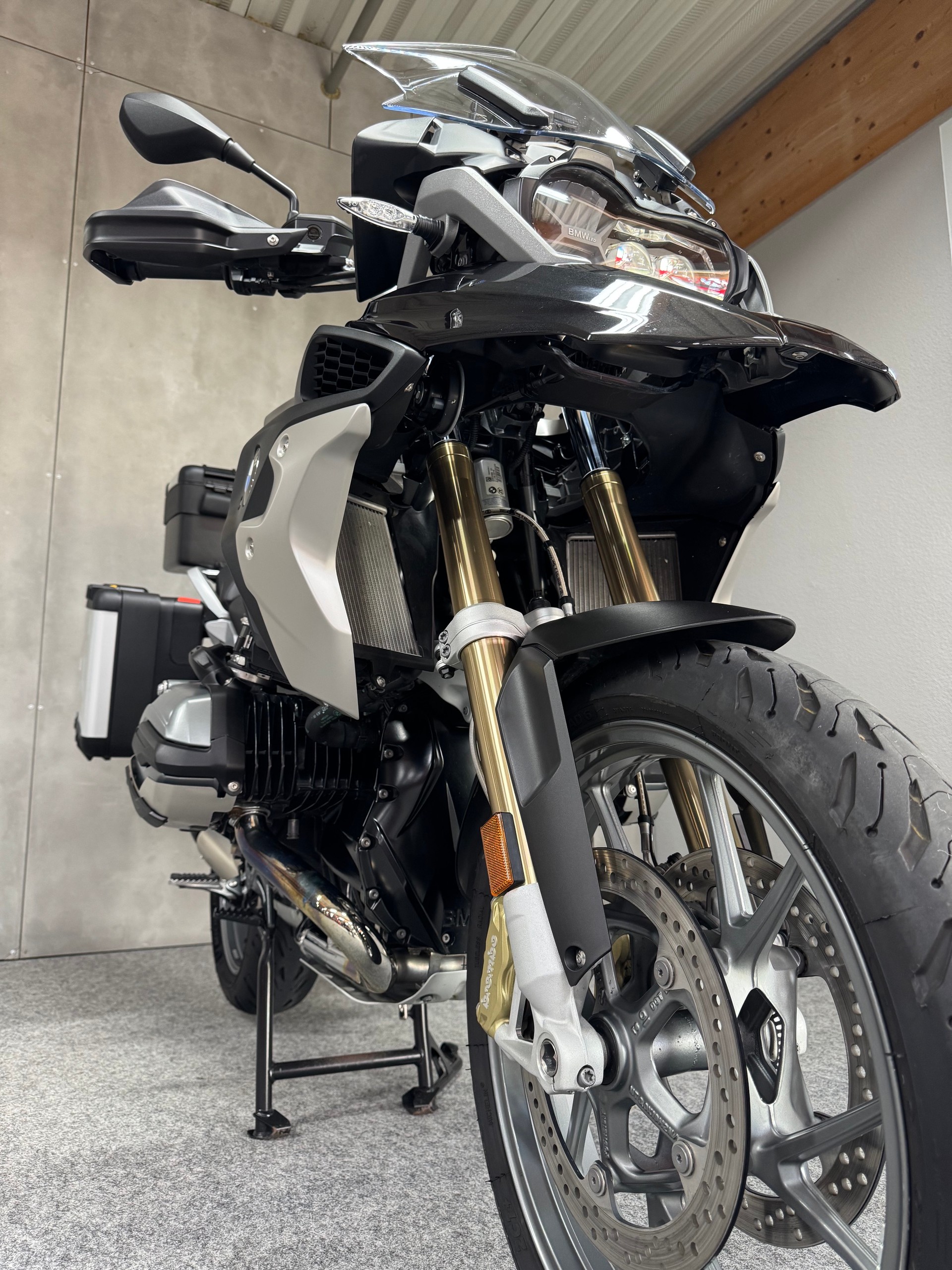 BMW R 1200 GS ABS-showroom-element-3