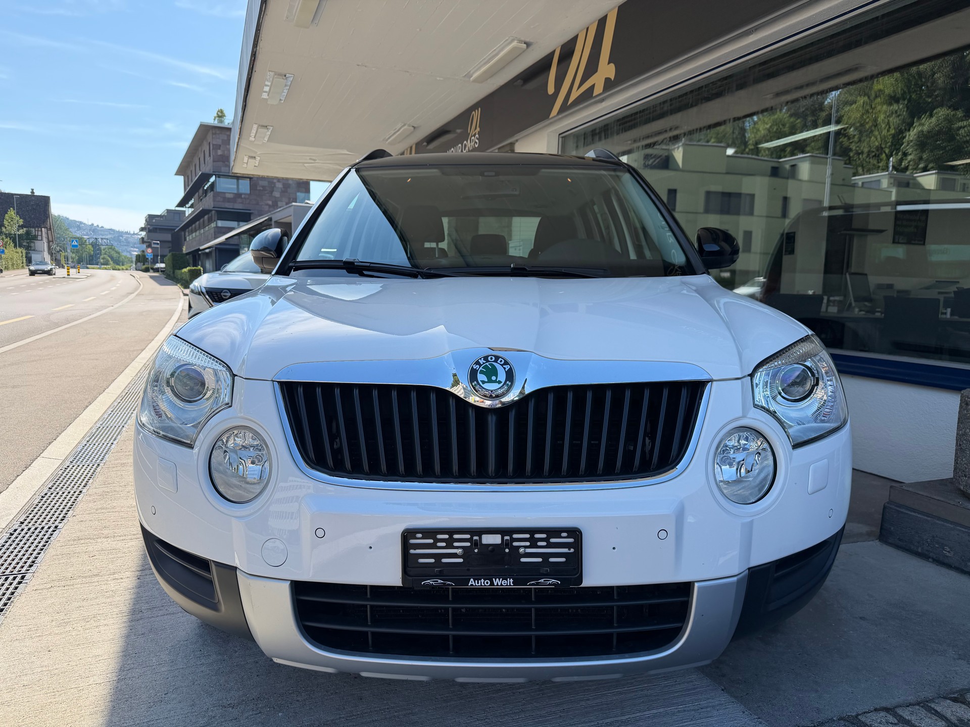 SKODA Yeti 1.8 TSI Adventure 4x4 DSG-image-1