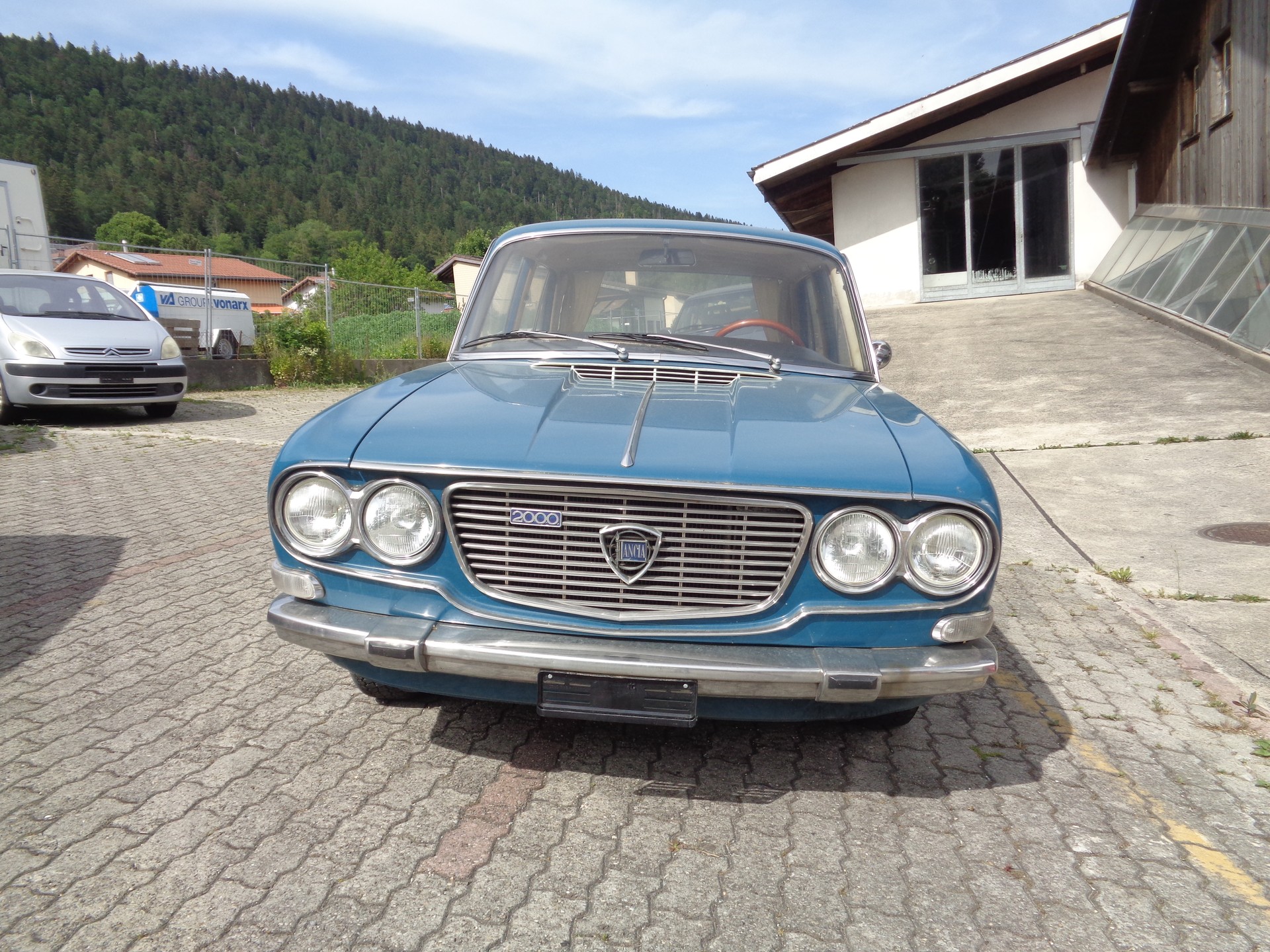 LANCIA FLAVIA-image-2