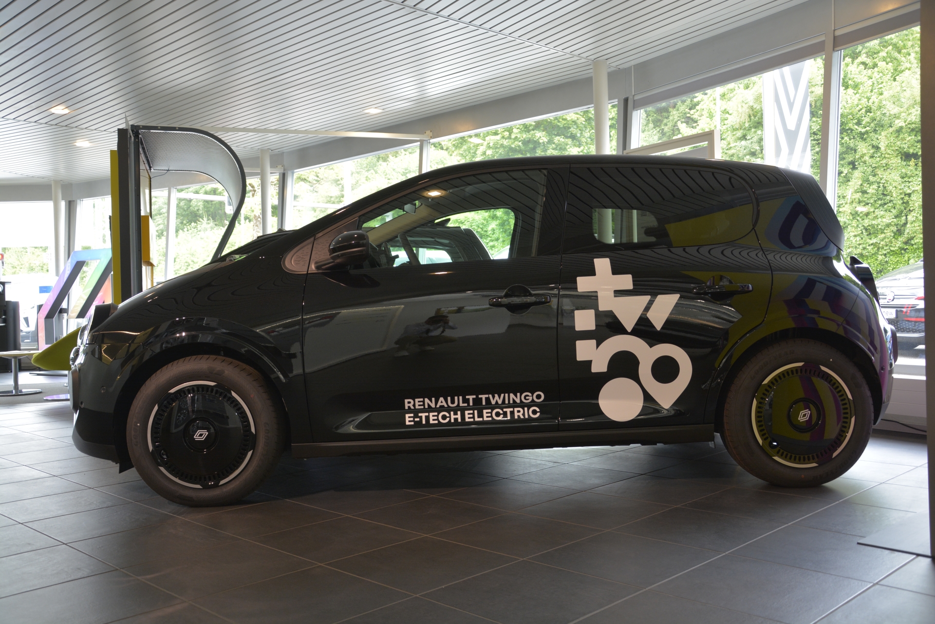 RENAULT TWINGO ELECTRIC techno 80PS Urban Range-image-2
