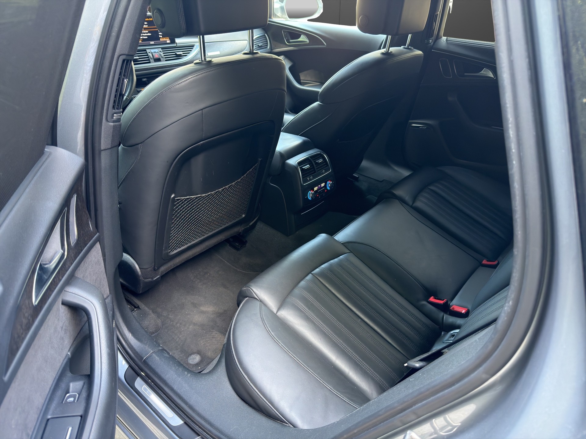 AUDI A6 Avant 3.0 TDI V6 quattro S-tronic-image-10