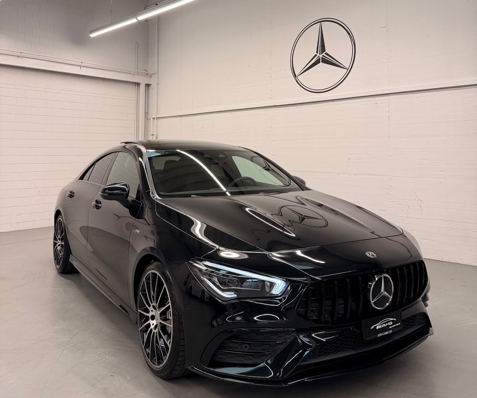 MERCEDES-BENZ CLA 35 AMG 4Matic 7G-DCT Black Performance