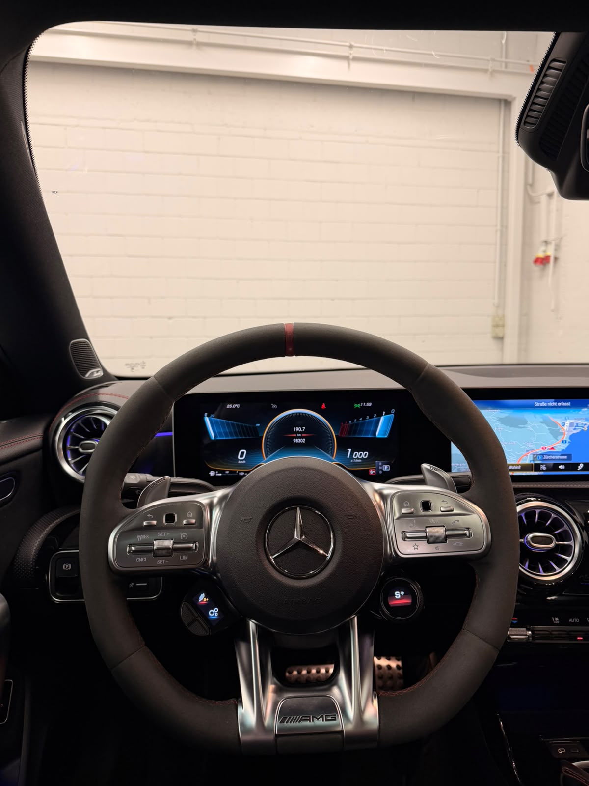 MERCEDES-BENZ CLA 35 AMG 4Matic 7G-DCT Black Performance-image-13