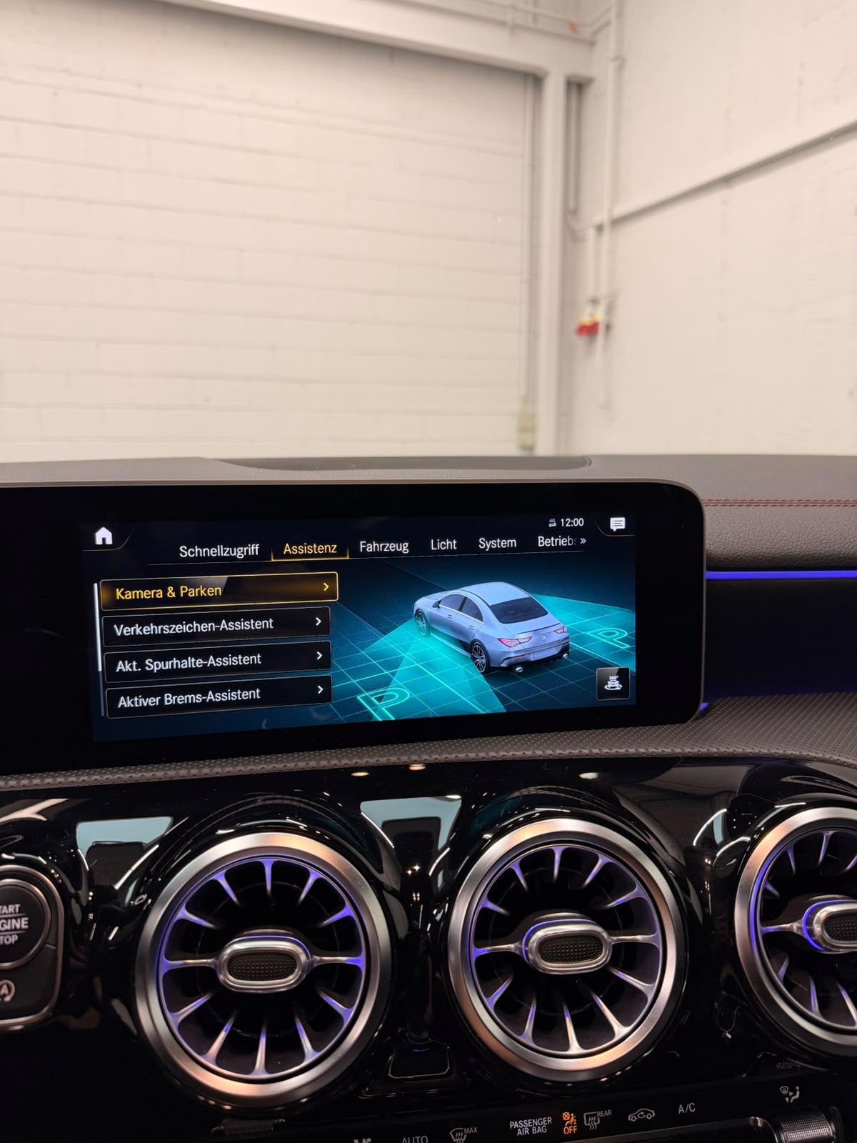 MERCEDES-BENZ CLA 35 AMG 4Matic 7G-DCT Black Performance-image-24