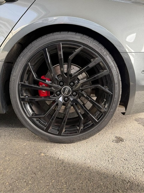 AUDI RS4 Avant quattro tiptronic-image-10