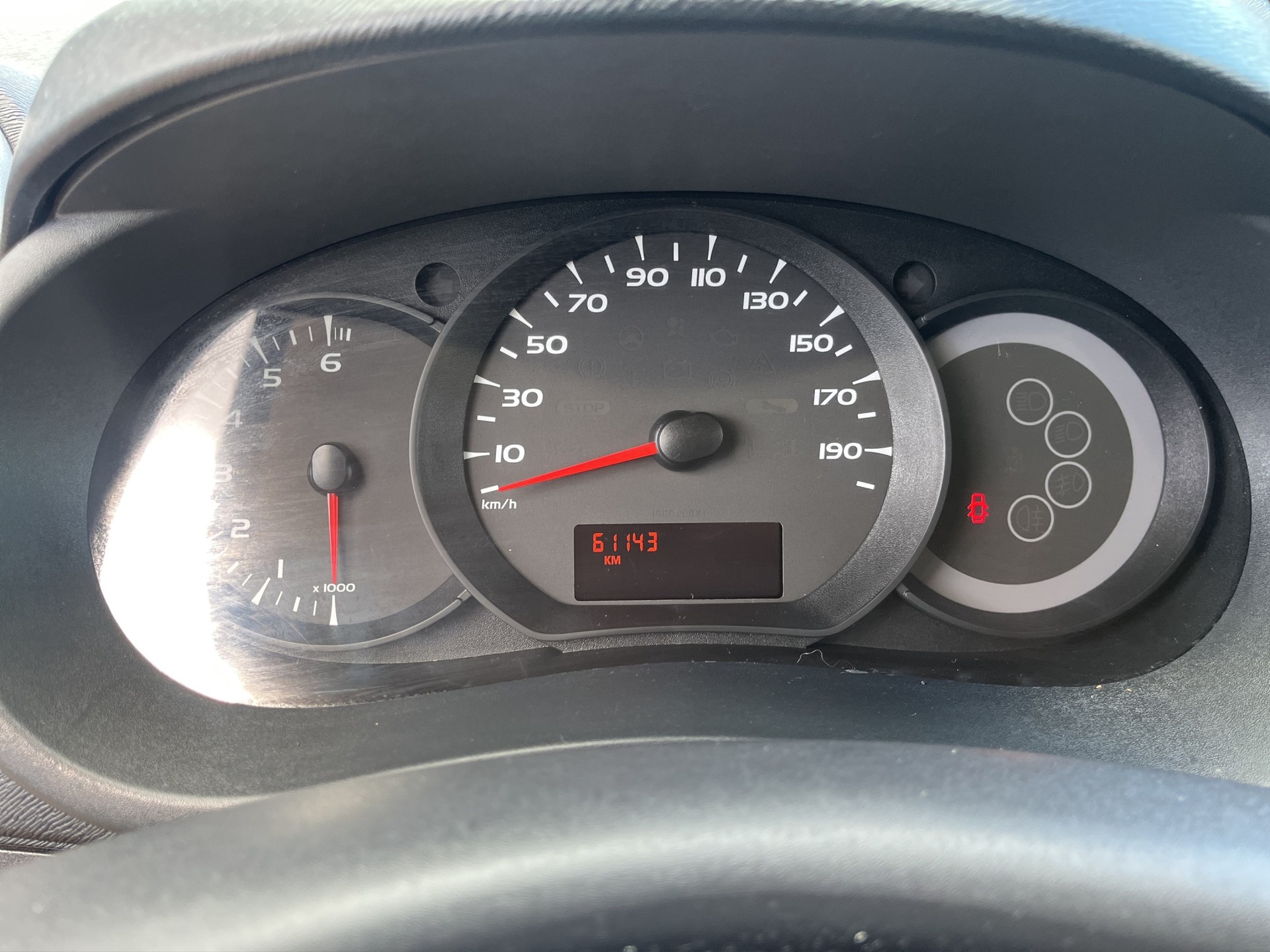 RENAULT Kangoo Express Compact 1.5 dCi 75-image-10
