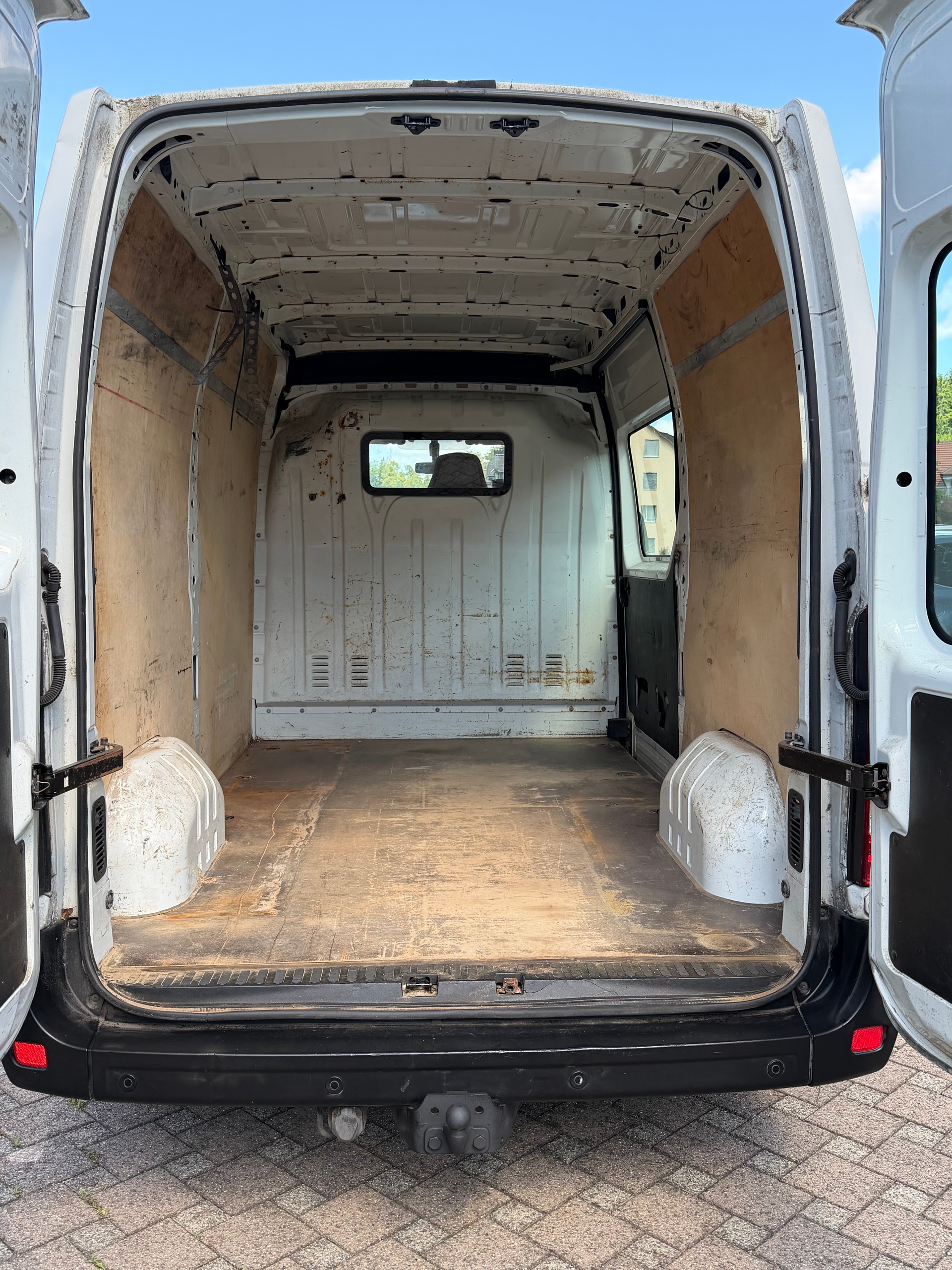 RENAULT MASTER-image-5