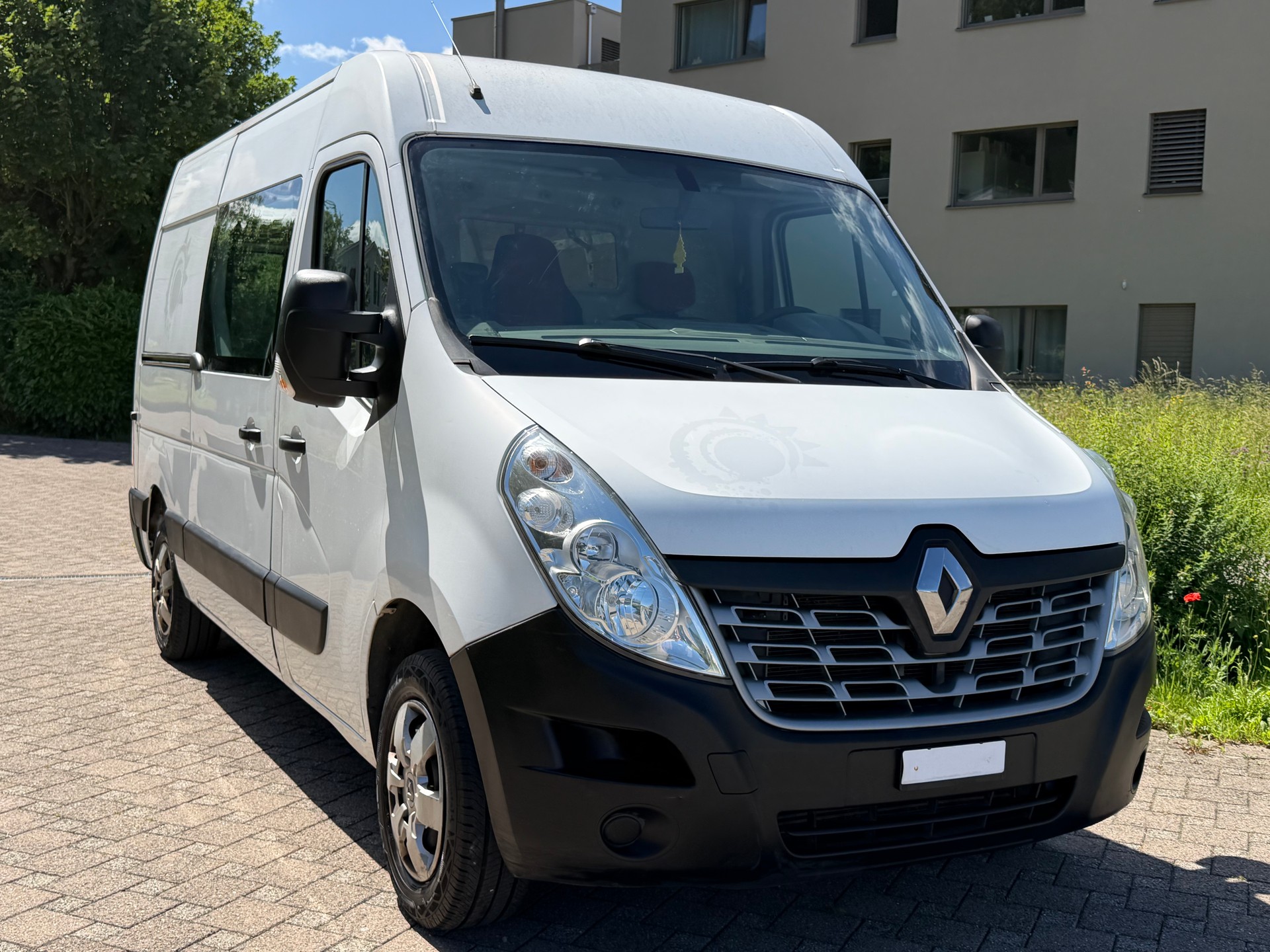 RENAULT MASTER-image-1