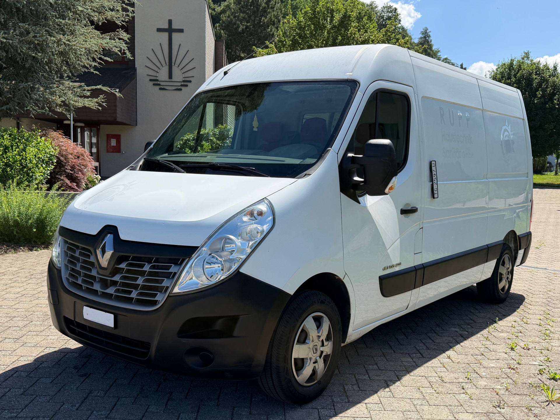 RENAULT MASTER-image-0