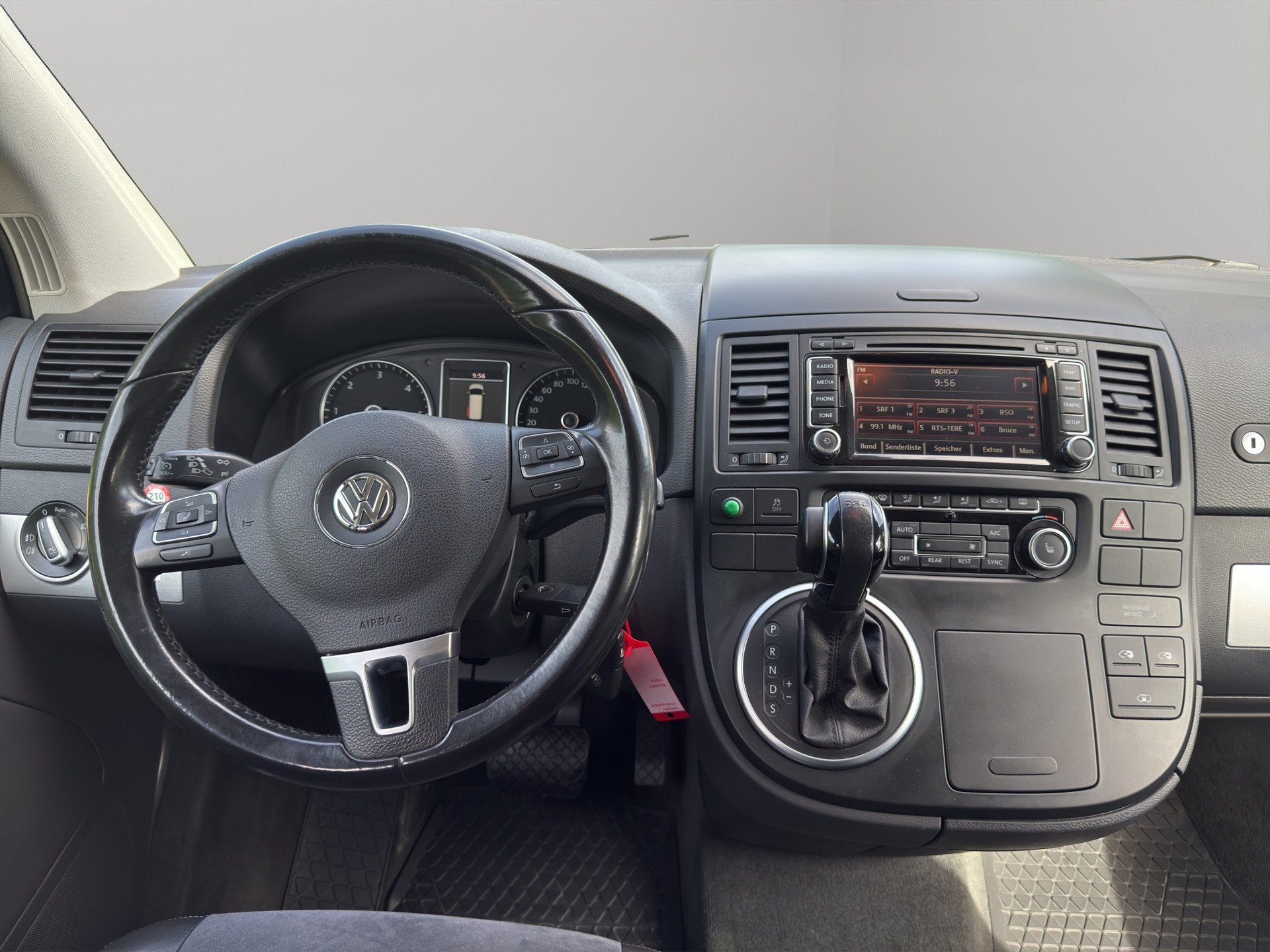 VW T5 Multivan 2.0 Bi-TDI CR Highline 4Motion DSG-image-16