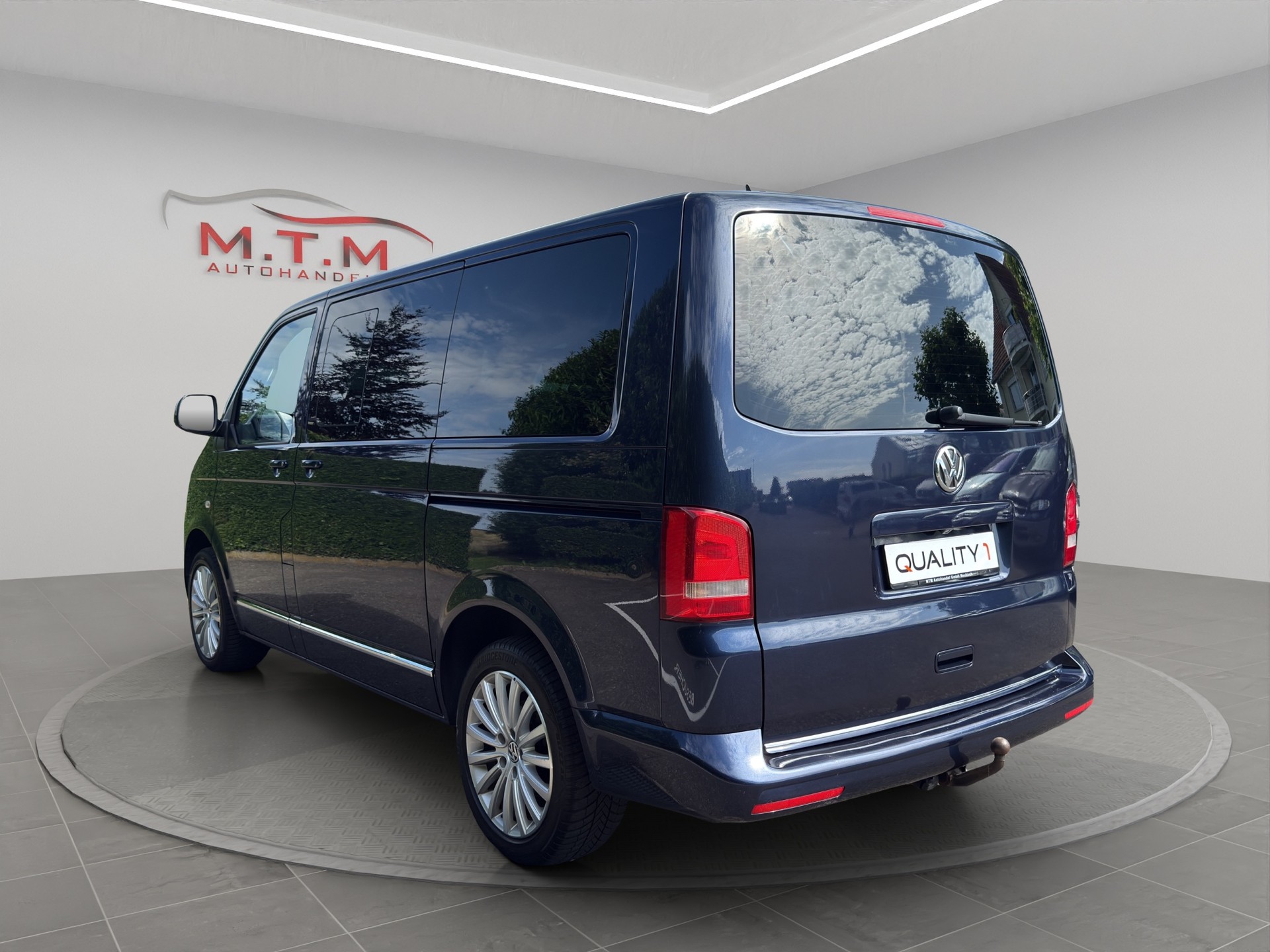 VW T5 Multivan 2.0 Bi-TDI CR Highline 4Motion DSG-image-8