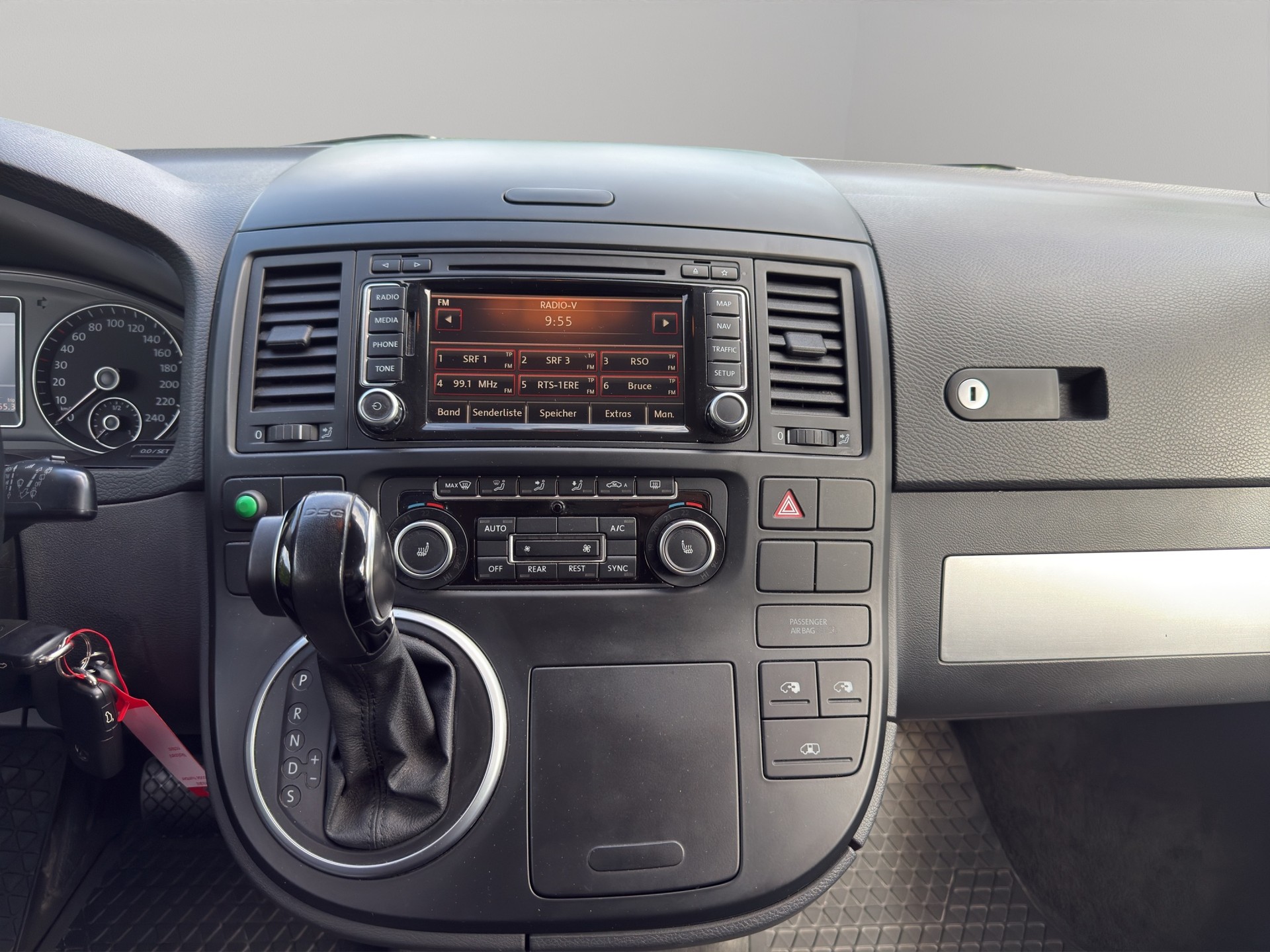 VW T5 Multivan 2.0 Bi-TDI CR Highline 4Motion DSG-image-20