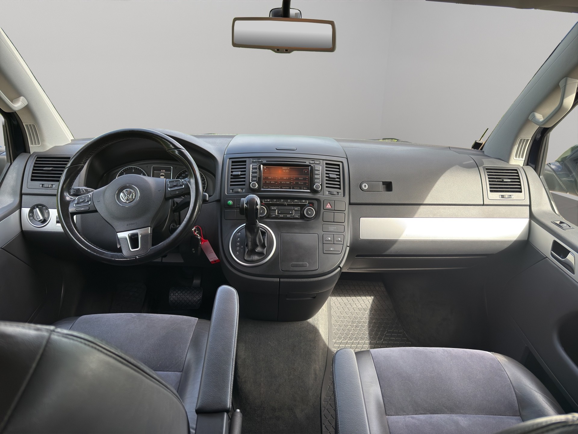 VW T5 Multivan 2.0 Bi-TDI CR Highline 4Motion DSG-image-18