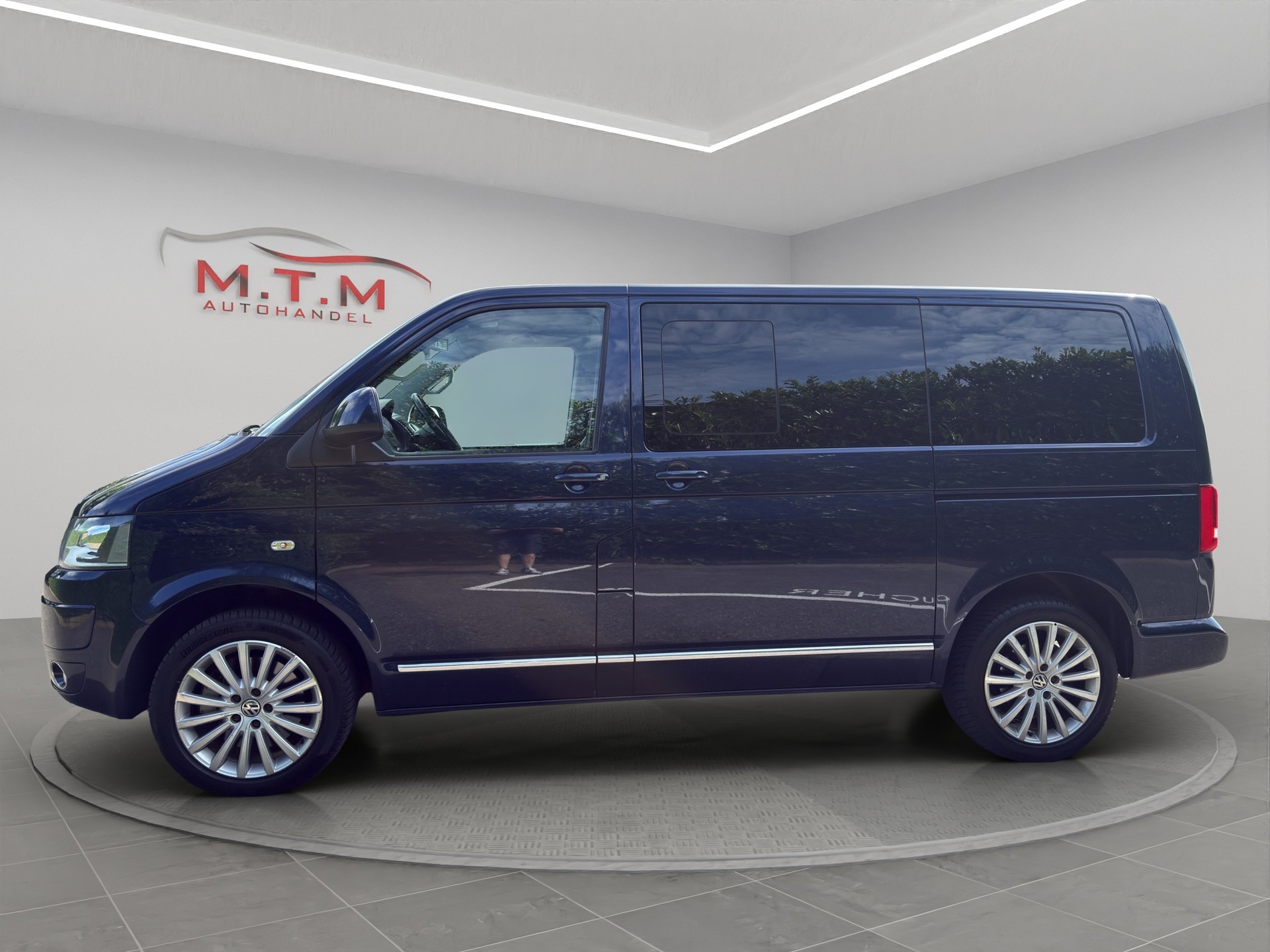 VW T5 Multivan 2.0 Bi-TDI CR Highline 4Motion DSG-image-7