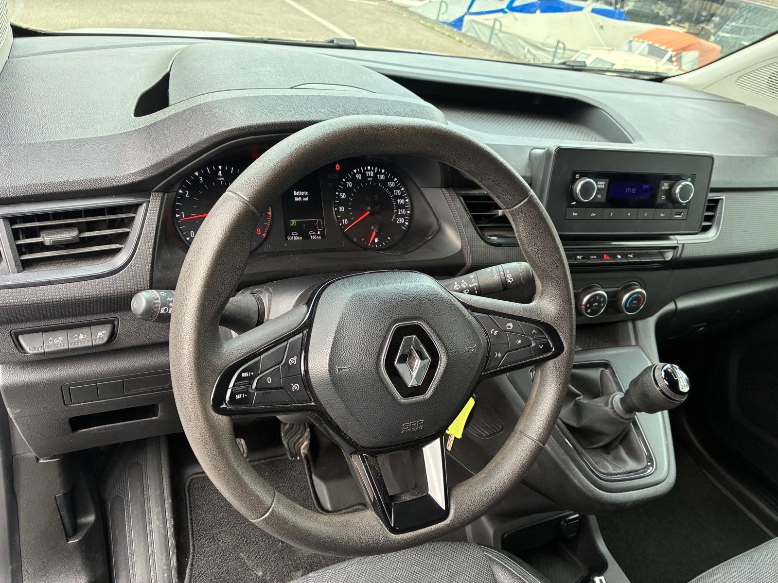 RENAULT Kangoo Van 1.3TCe Standard 100 PF Edition One-image-14