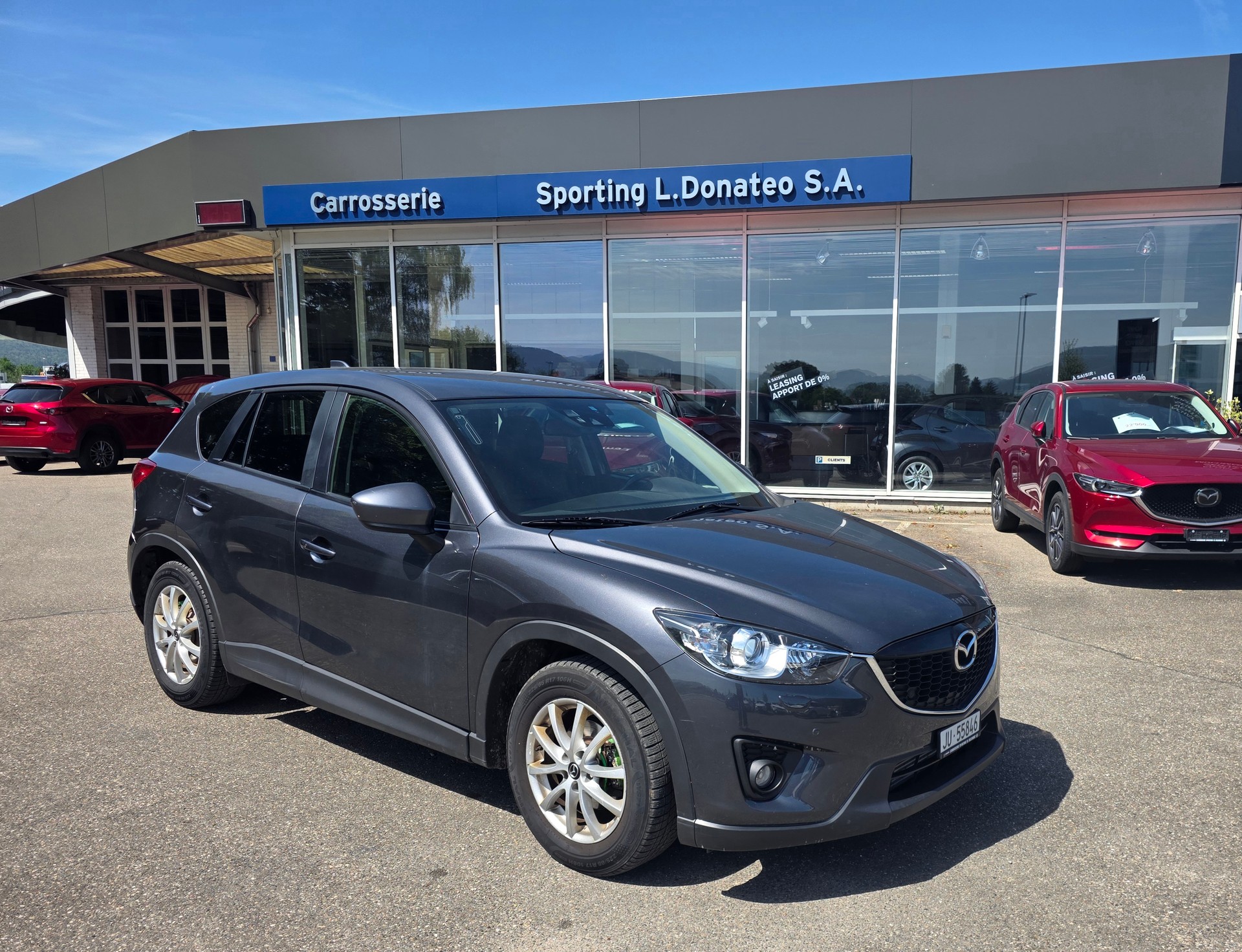 MAZDA CX-5 2.2 D HP Revolution AWD Automatic-image-1